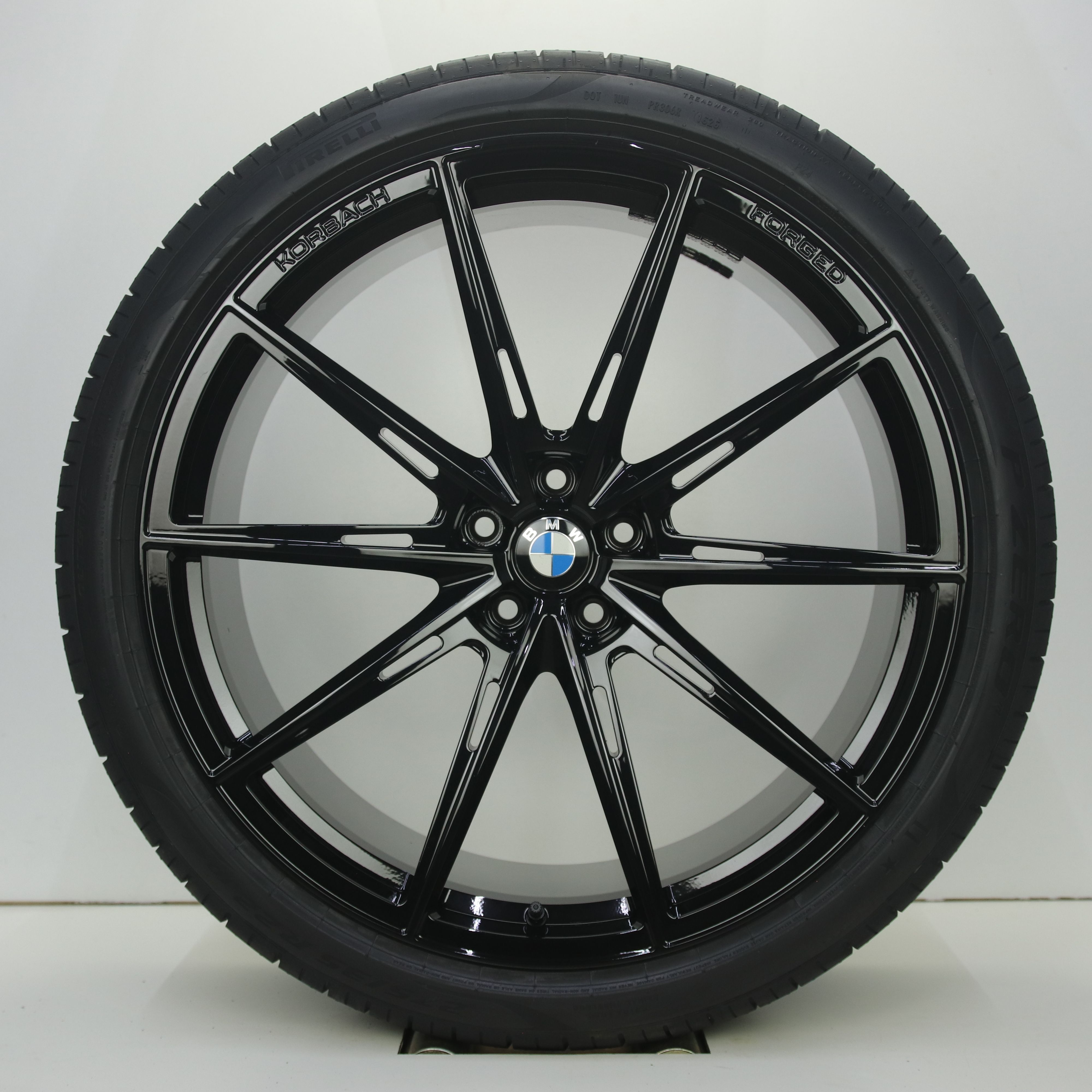 NS1005662 Set 22 inch lichtmetalen Korbach Forged PS19 velgen (breedset) 10.00X22 5X112 ET35.0 NB66.50 Zwart