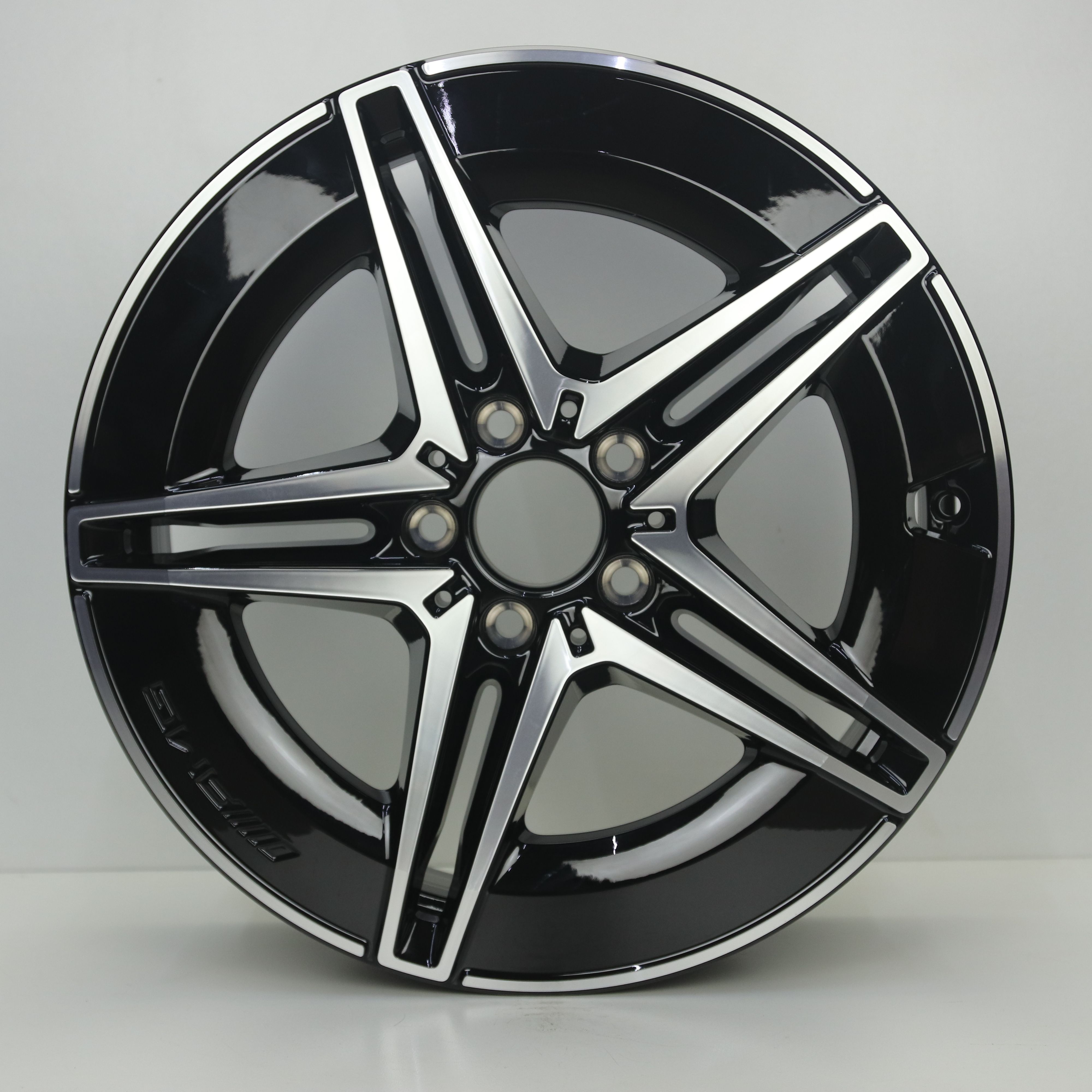 OS1008560 Originele 18 inch lichtmetalen Mercedes-Benz EQA-Klasse velgen 7.50X18 5X112 ET53.5 NB66.60 Zwart gepolijst