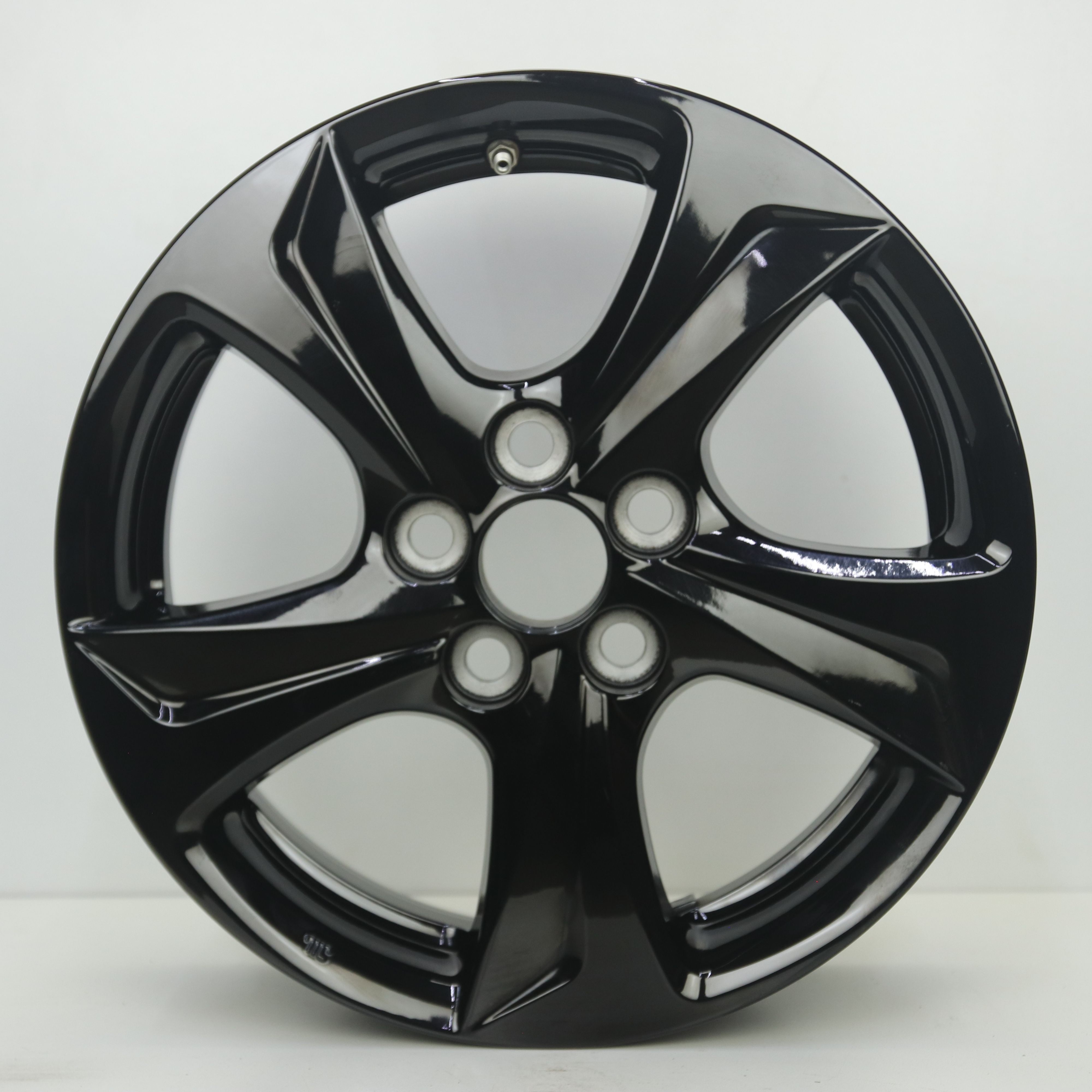 OS1008496 Originele 15 inch lichtmetalen Toyota Yaris velgen 6.00X15 5X100 ET45.0 NB54.10 Zwart