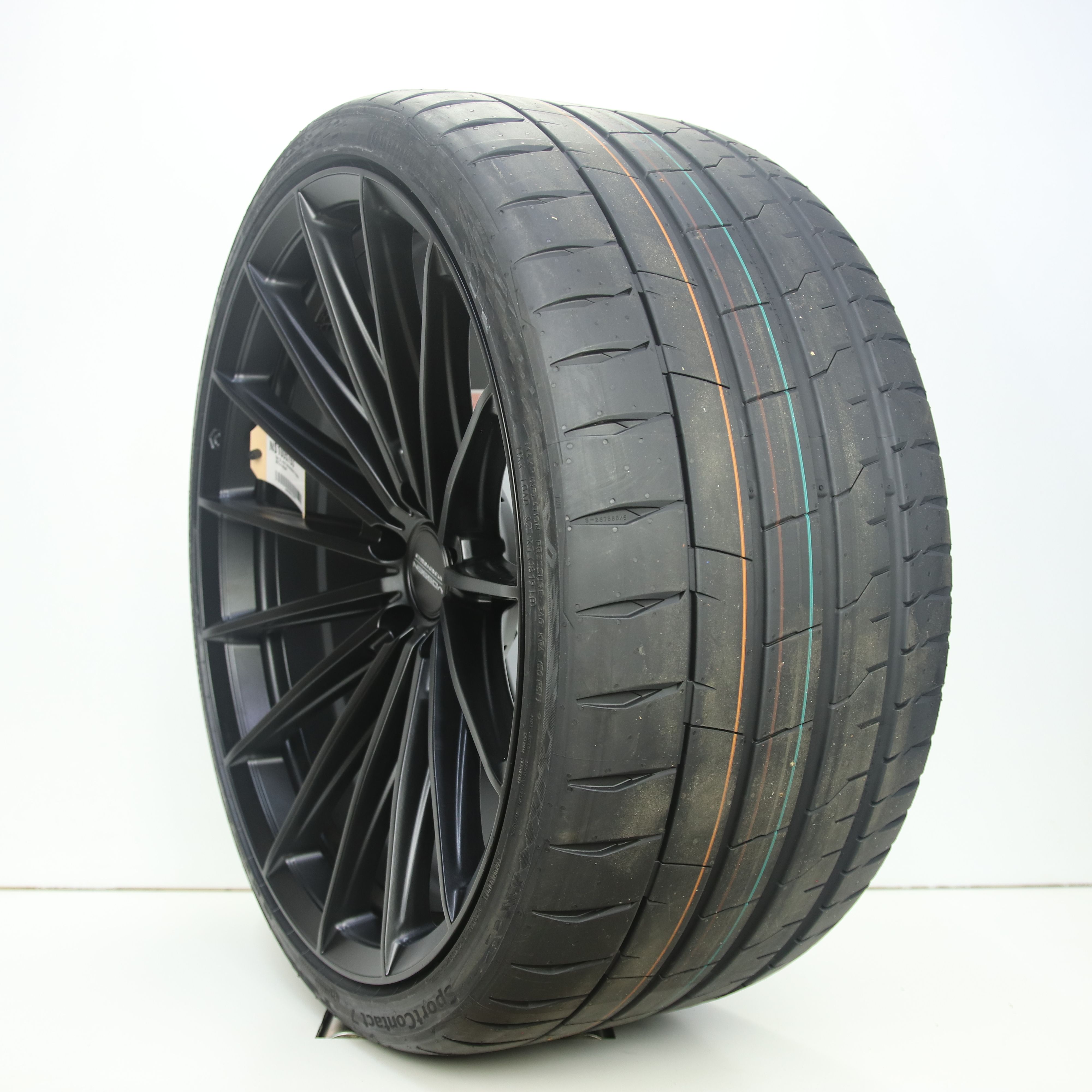 NS1005793 Set 22 inch lichtmetalen Vossen HFX-4 velgen 11.00X22 5X112 ET17.0 NB66.60 Mat zwart