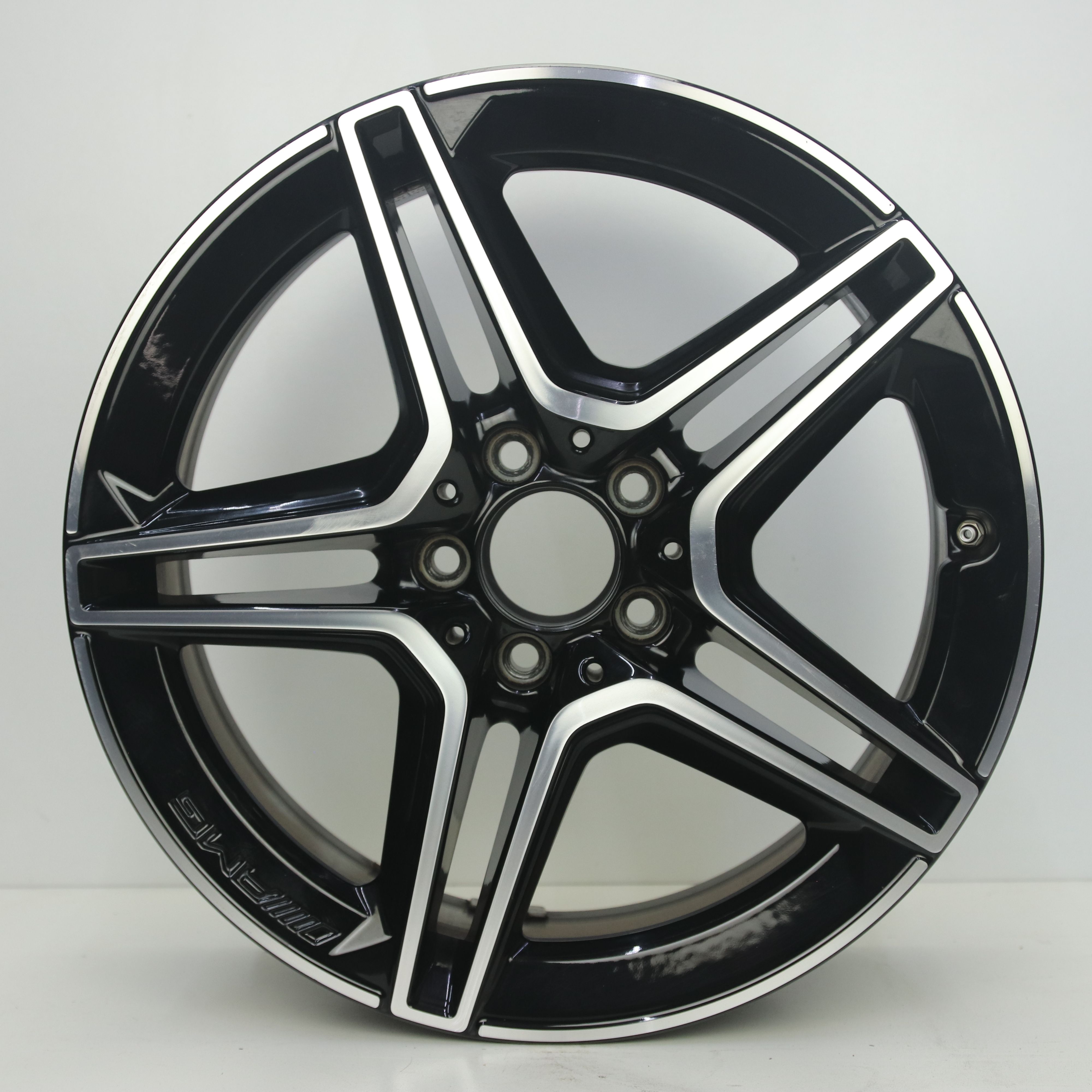 OS1008461 Originele 18 inch lichtmetalen Mercedes-Benz E-klasse AMG velgen 8.00X18 5X112 ET43.0 NB66.60 Zwart gepolijst