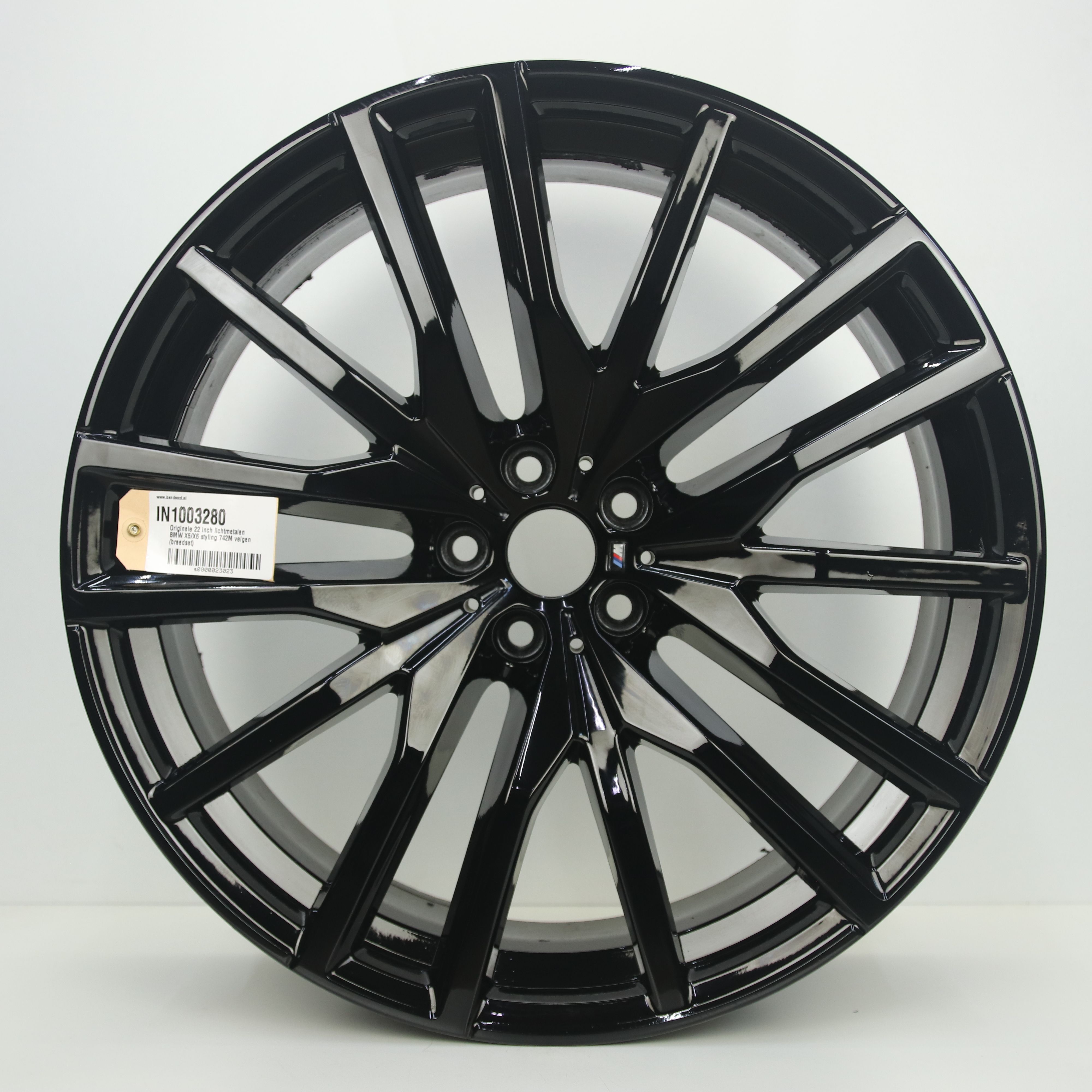 IN1003280 Originele 22 inch lichtmetalen BMW X5/X6 styling 742M velgen (breedset) 9.50X22 5X112 ET37.0 NB66.60 Zwart