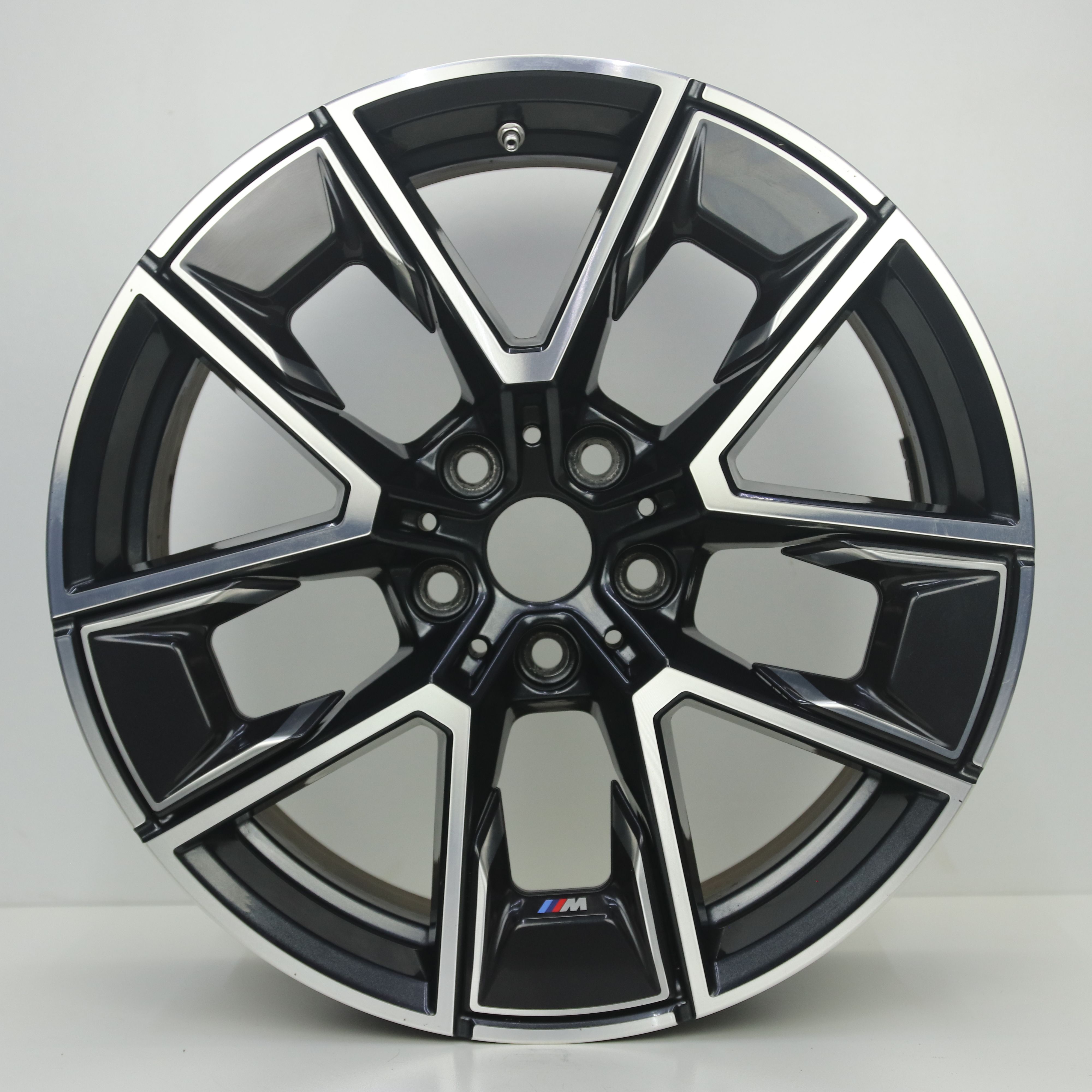 IN1003222 Originele 18 inch lichtmetalen BMW 4-serie styling 858M velgen (breedset) 8.50X18 5X112 ET36.0 NB66.60 Antraciet Gepolijst