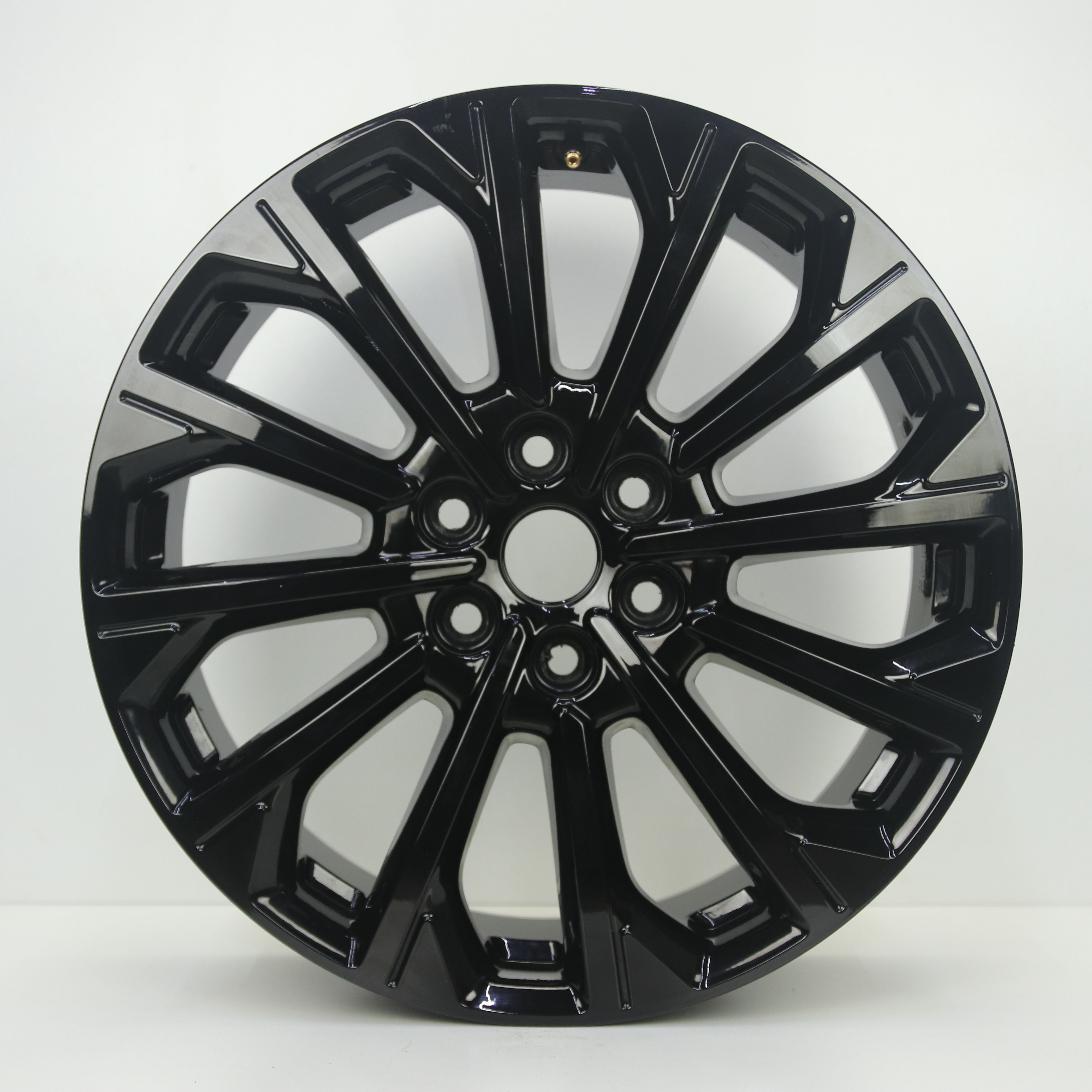 OS1008546 Originele 19 inch lichtmetalen Ford Transit Custom velgen 7.50X19 6X120 ET52.5 NB74.50 Zwart