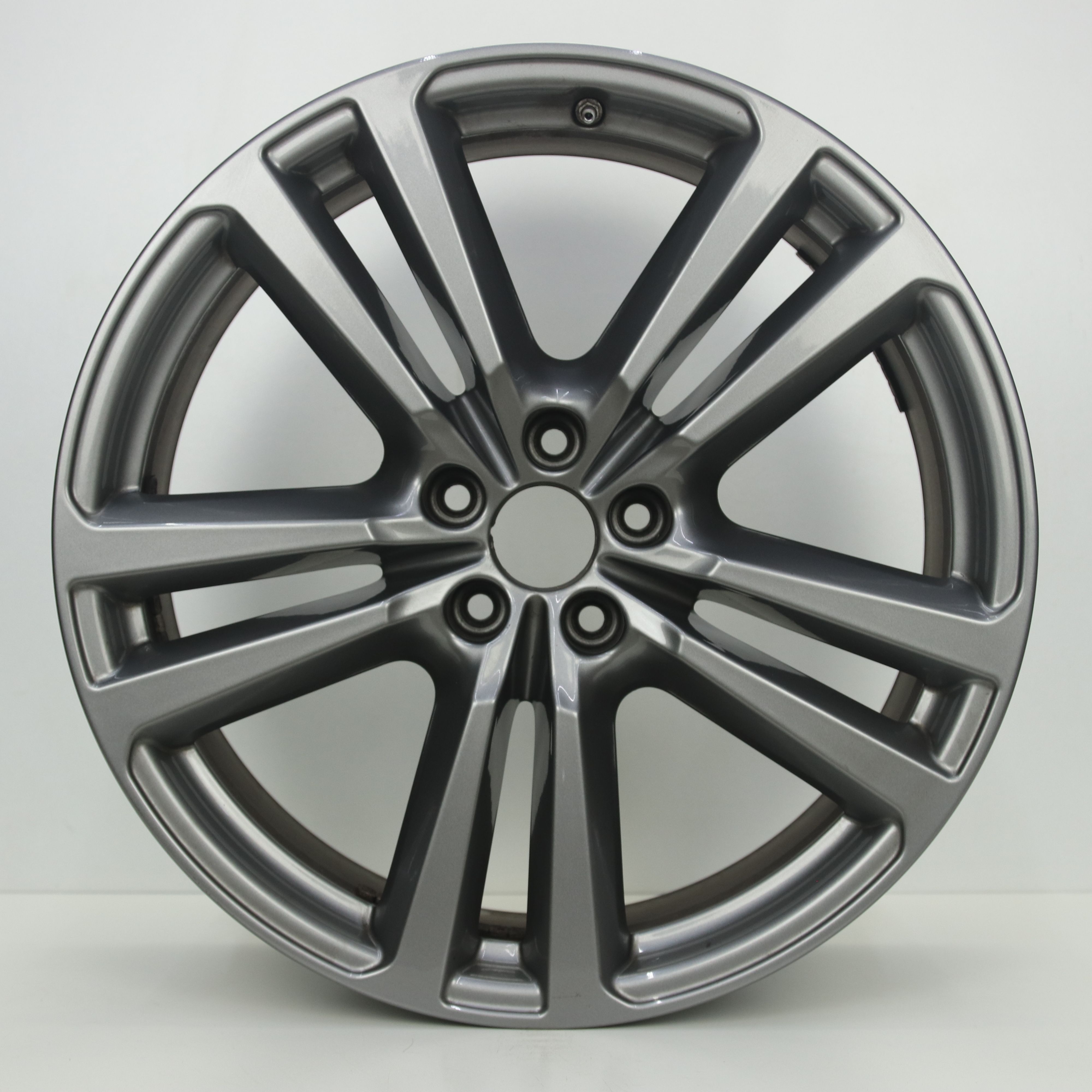 IN1003124 Originele 20 inch lichtmetalen Audi Q7 velgen 8.00X20 5X112 ET28.0 NB66.60 Antraciet