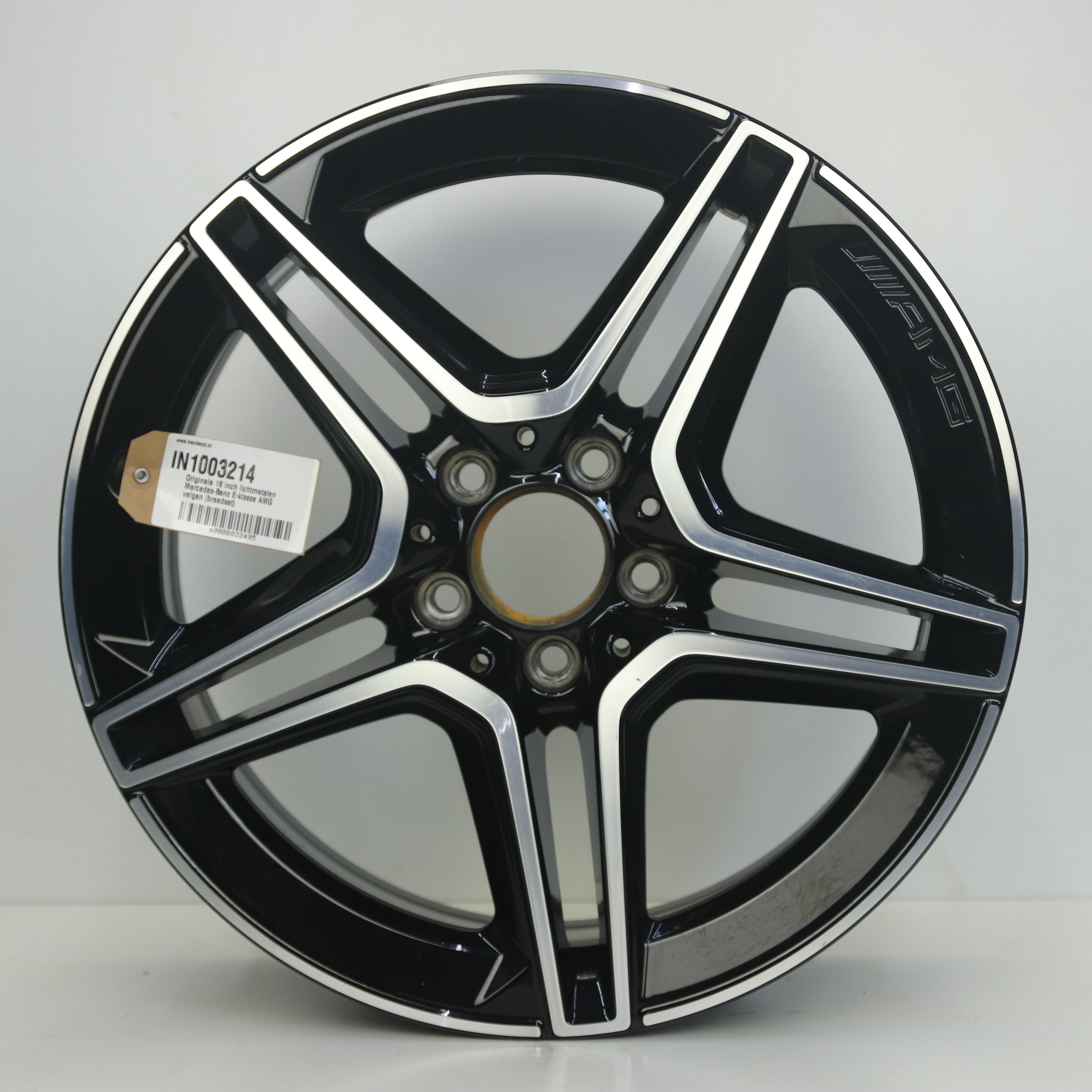IN1003214 Originele 18 inch lichtmetalen Mercedes-Benz E-klasse AMG velgen (breedset) 8.00X18 5X112 ET43.0 NB66.60 Zwart gepolijst