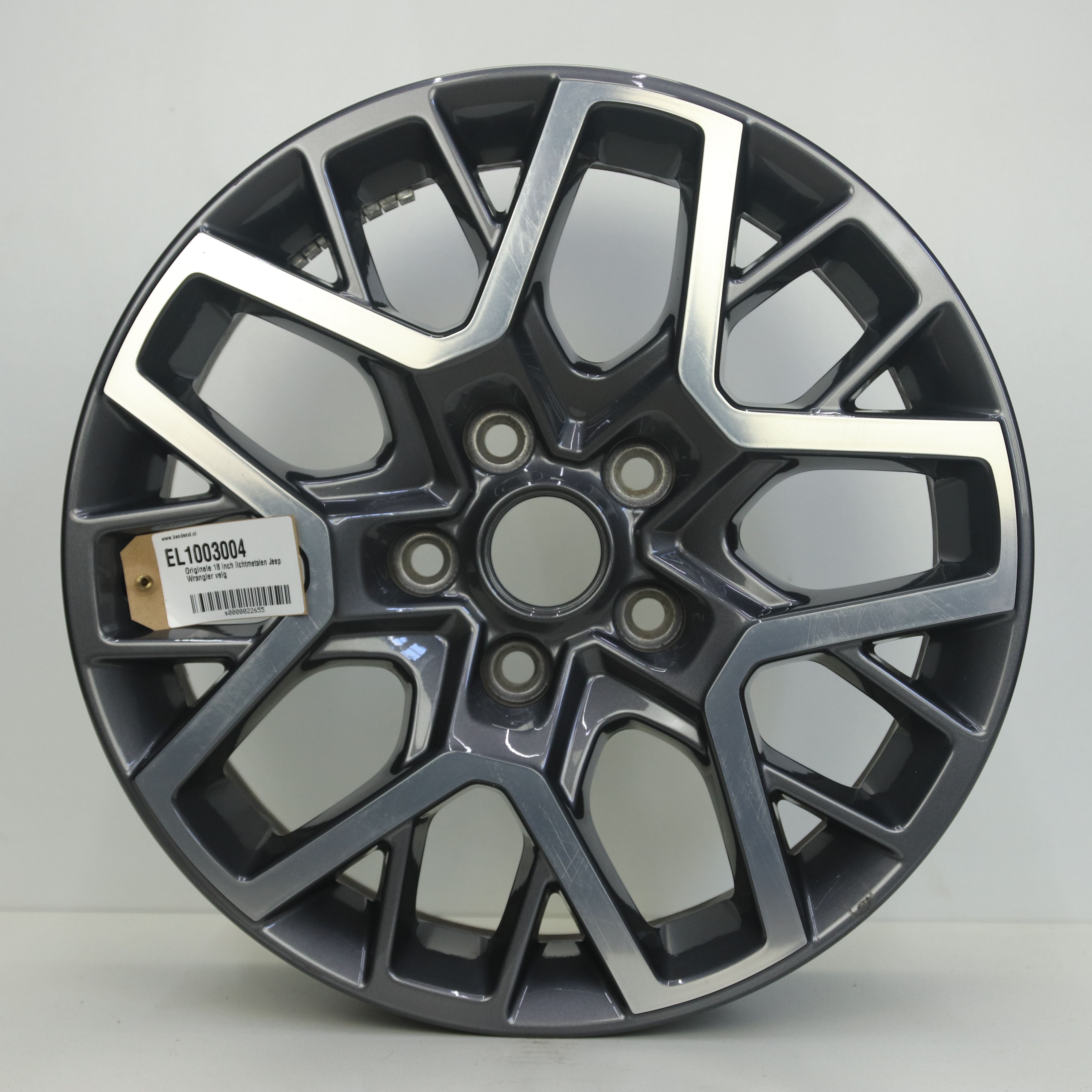 EL1003004 Originele 18 inch lichtmetalen Jeep Wrangler velg 7.50X18 5X127 ET44.5 NB71.50 Antraciet gepolijst