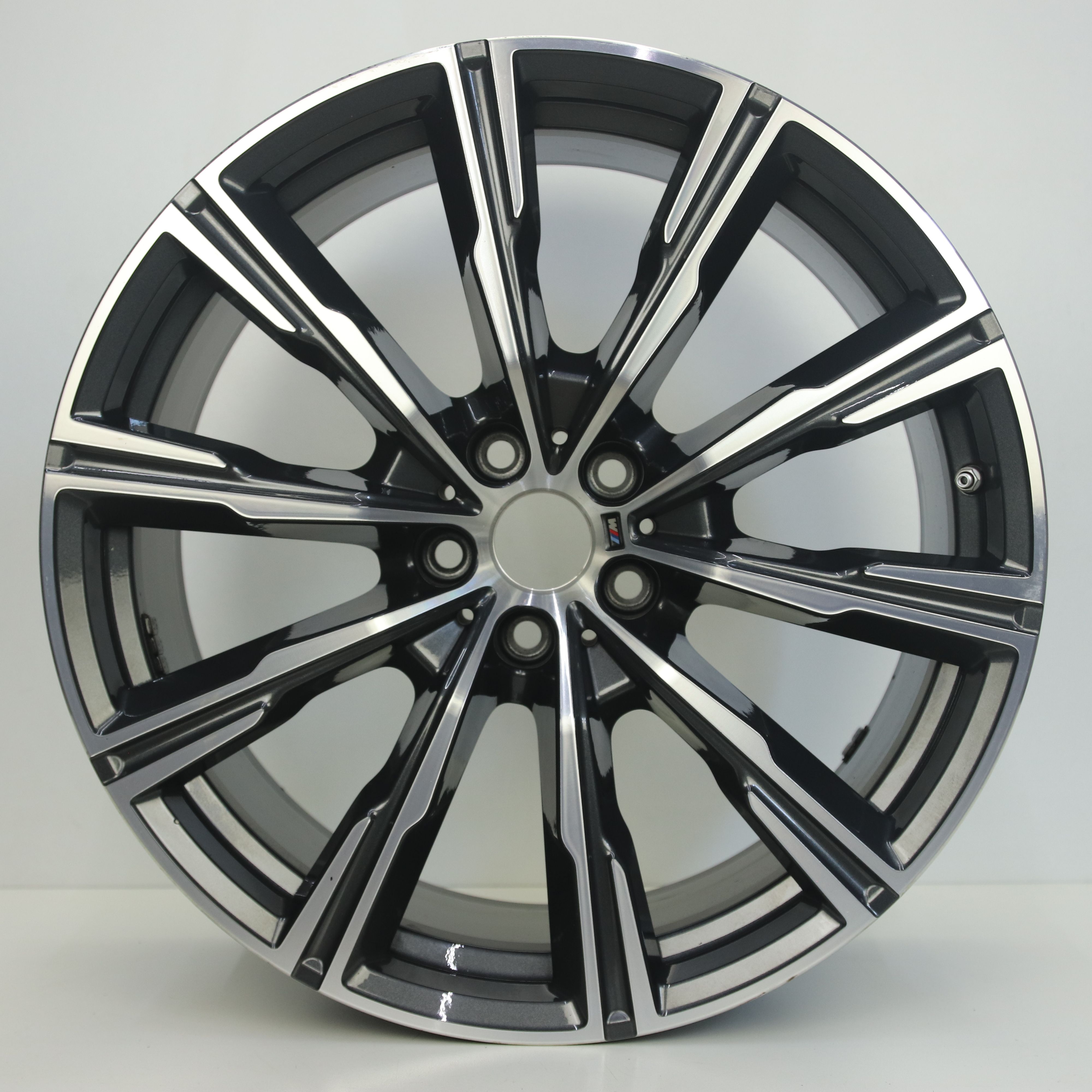 OS1008300 Originele 20 inch lichtmetalen BMW X5 styling 740M velgen (breedset) 9.00X20 5X112 ET35.0 NB66.60 Antraciet gepolijst