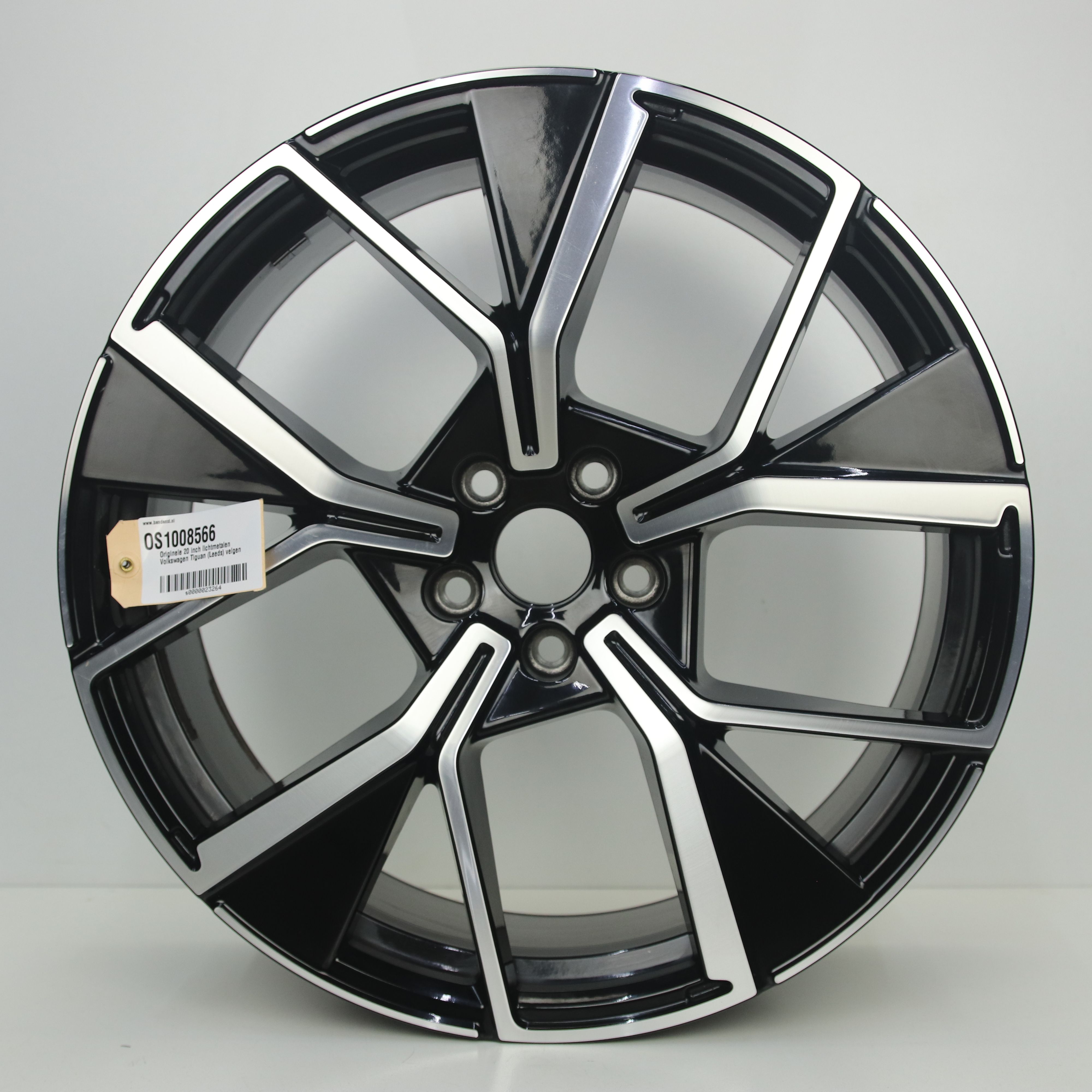 OS1008566 Originele 20 inch lichtmetalen Volkswagen Tiguan (Leeds) velgen 8.50X20 5X112 ET38.0 NB66.60 Zwart Gepolijst