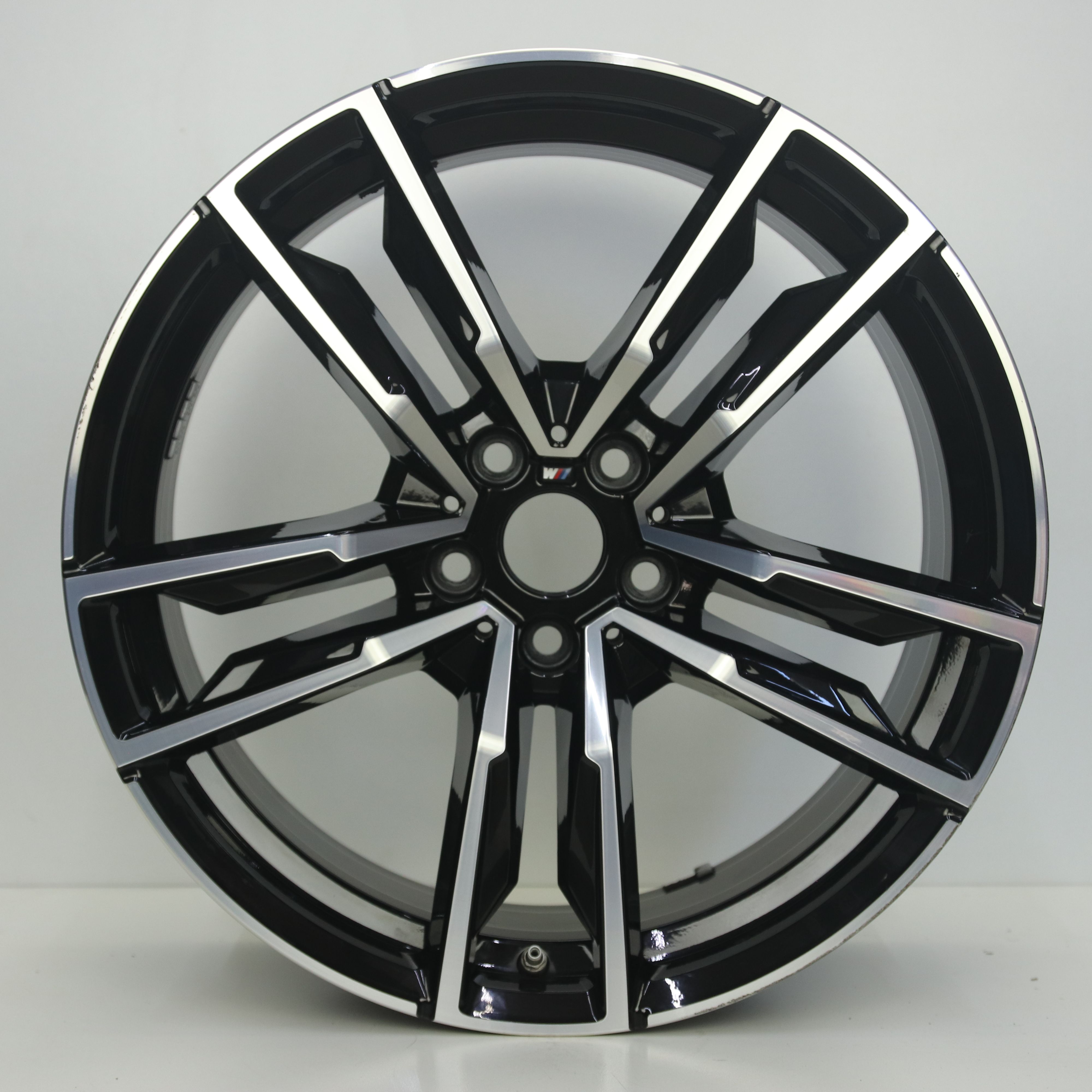 IN1003245 Originele 19 inch lichtmetalen BMW Z4 styling 799M velgen 9.00X19 5X112 ET32.0 NB66.60 Zwart gepolijst