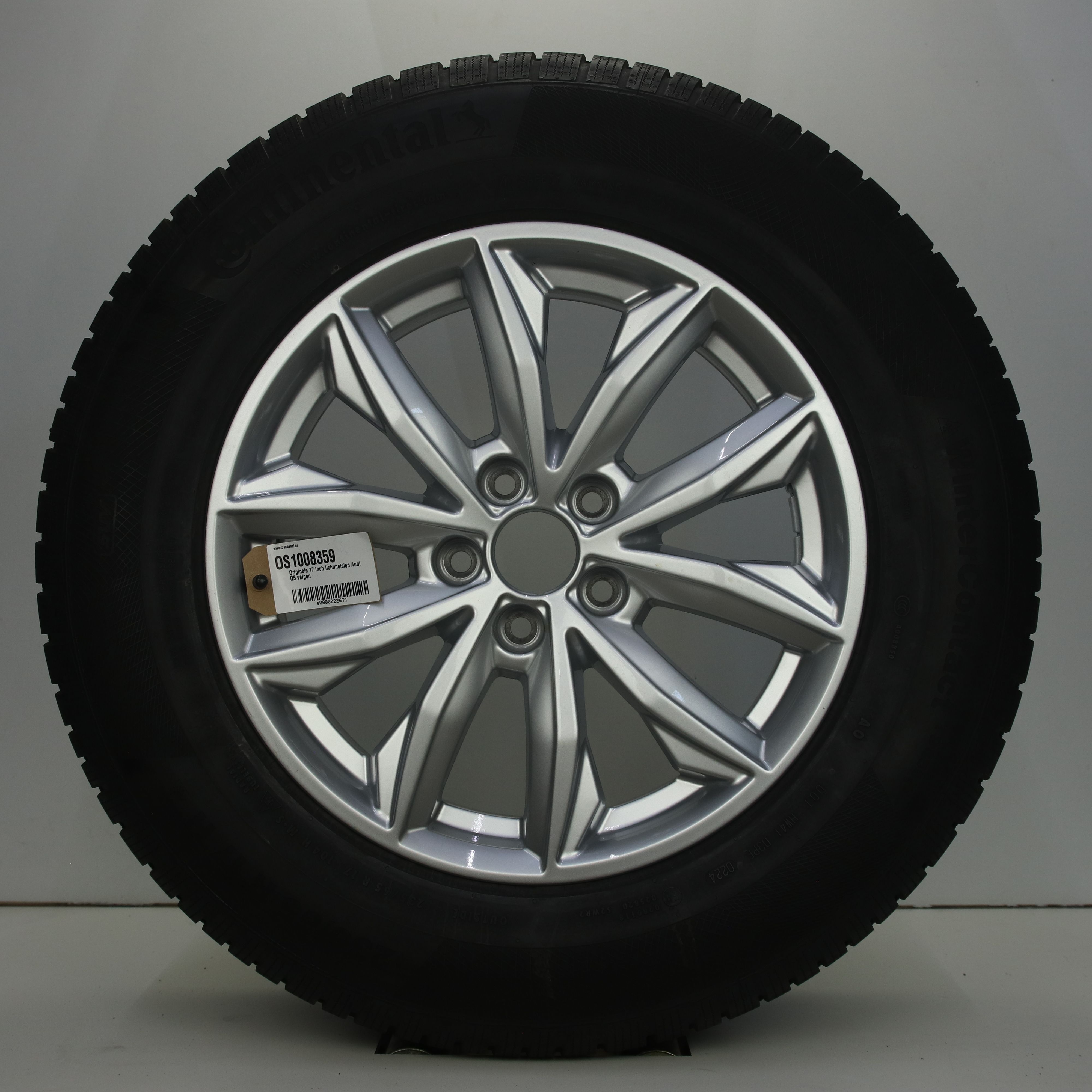 OS1008359 Originele 17 inch lichtmetalen Audi Q5 velgen 7.00X17 5X112 ET34.0 NB66.60 Zilver