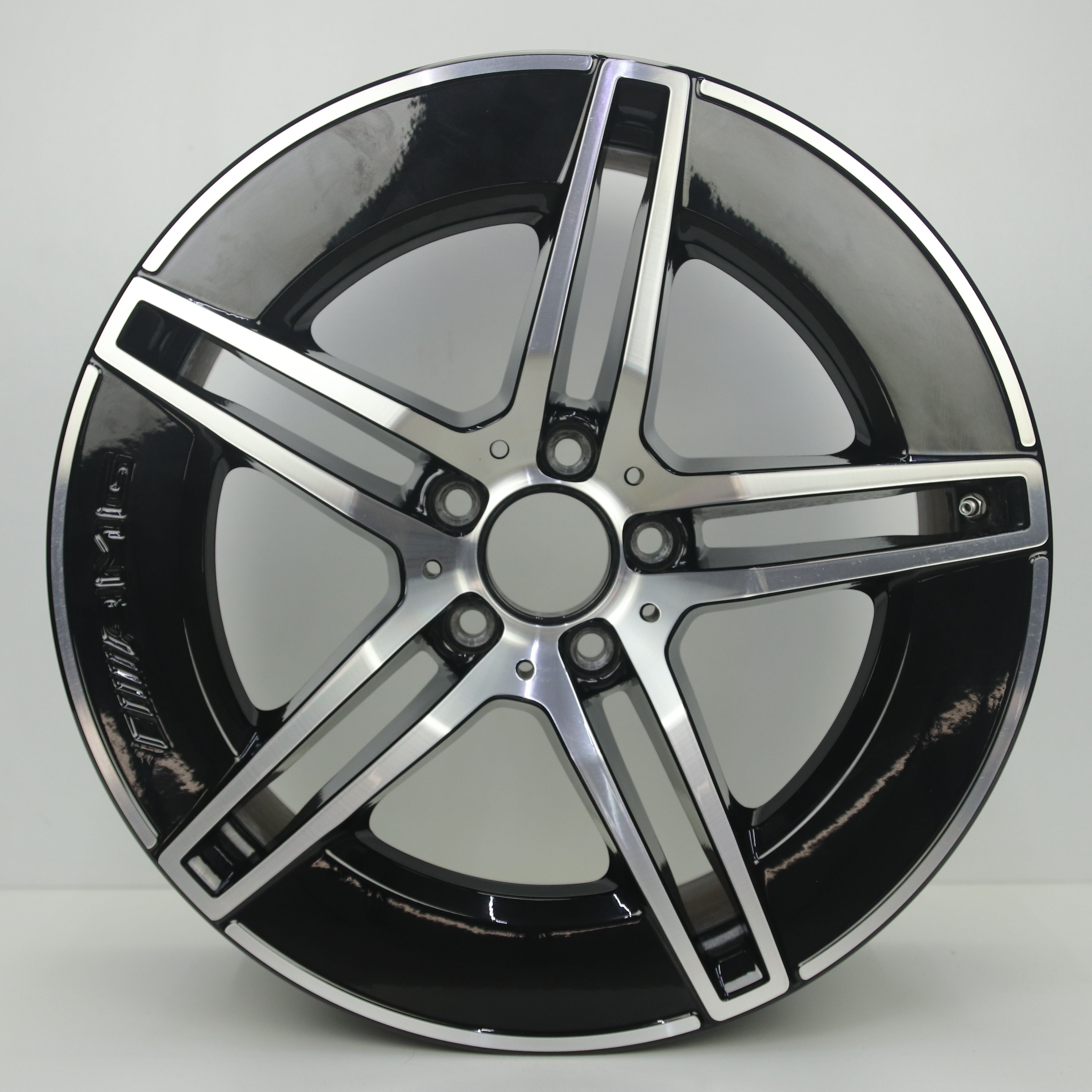 IN1003163 Originele 19 inch lichtmetalen Mercedes-Benz E-klasse AMG velgen (Breedset) 8.50X19 5X112 ET35.5 NB66.60 Zwart Gepolijst