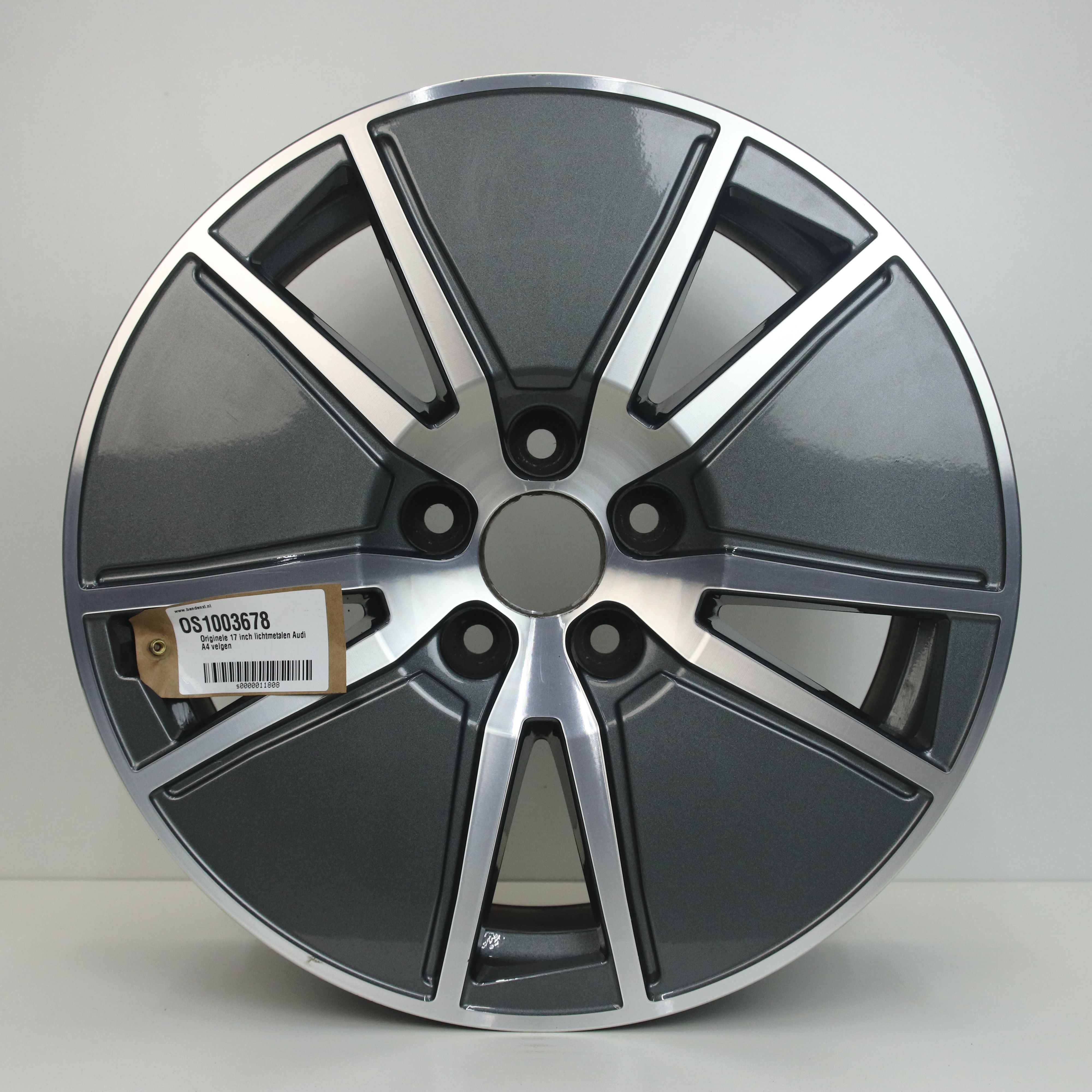 OS1003678 Originele 17 inch lichtmetalen Audi A4 velgen 7.50X17 5X112 ET38.0 NB66.60 Antraciet gepolijst