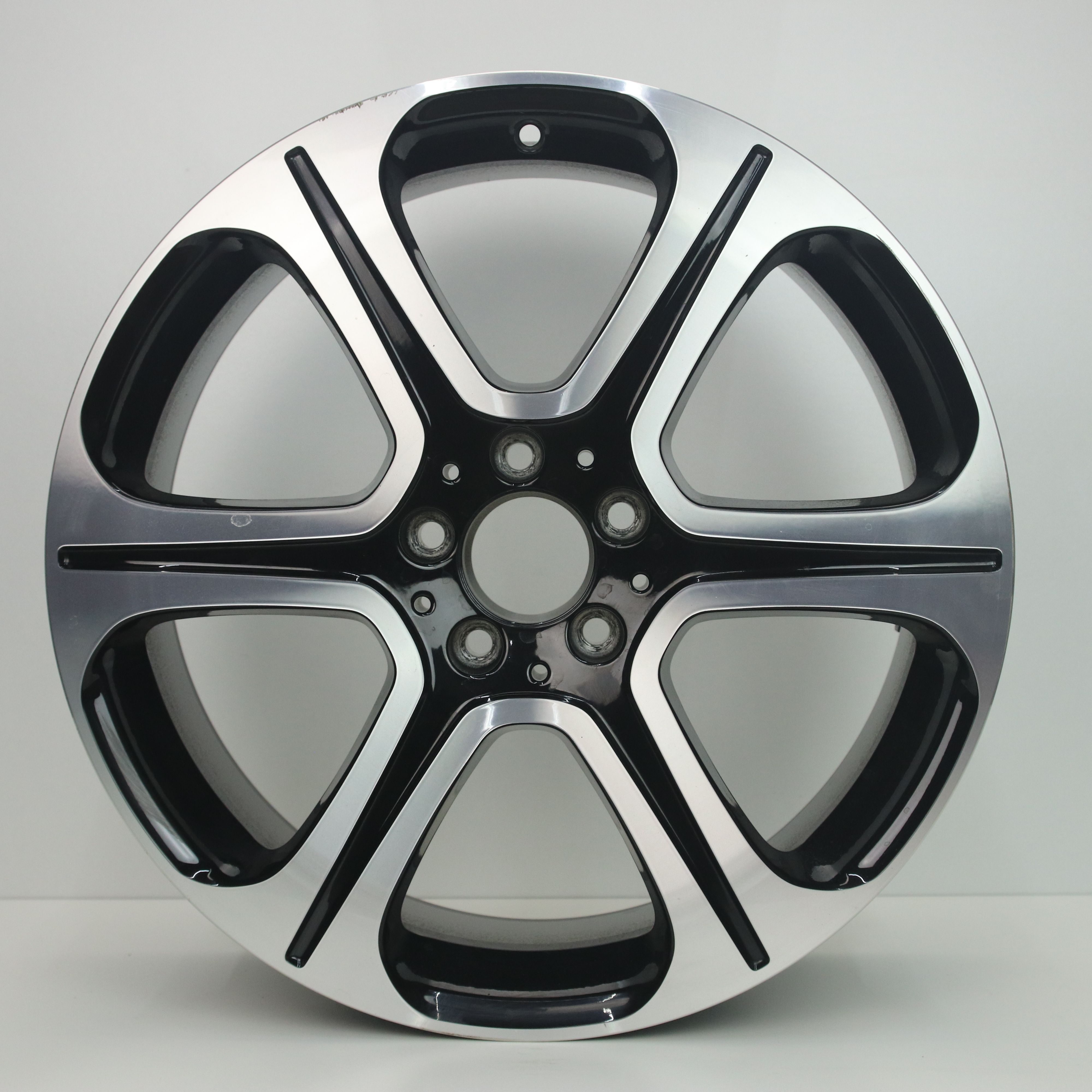 OS1002873 Originele 19 inch lichtmetalen Mercedes-Benz E-klasse W213/S213 velgen 8.00X19 5X112 ET43.0 NB66.60 Zwart Gepolijst