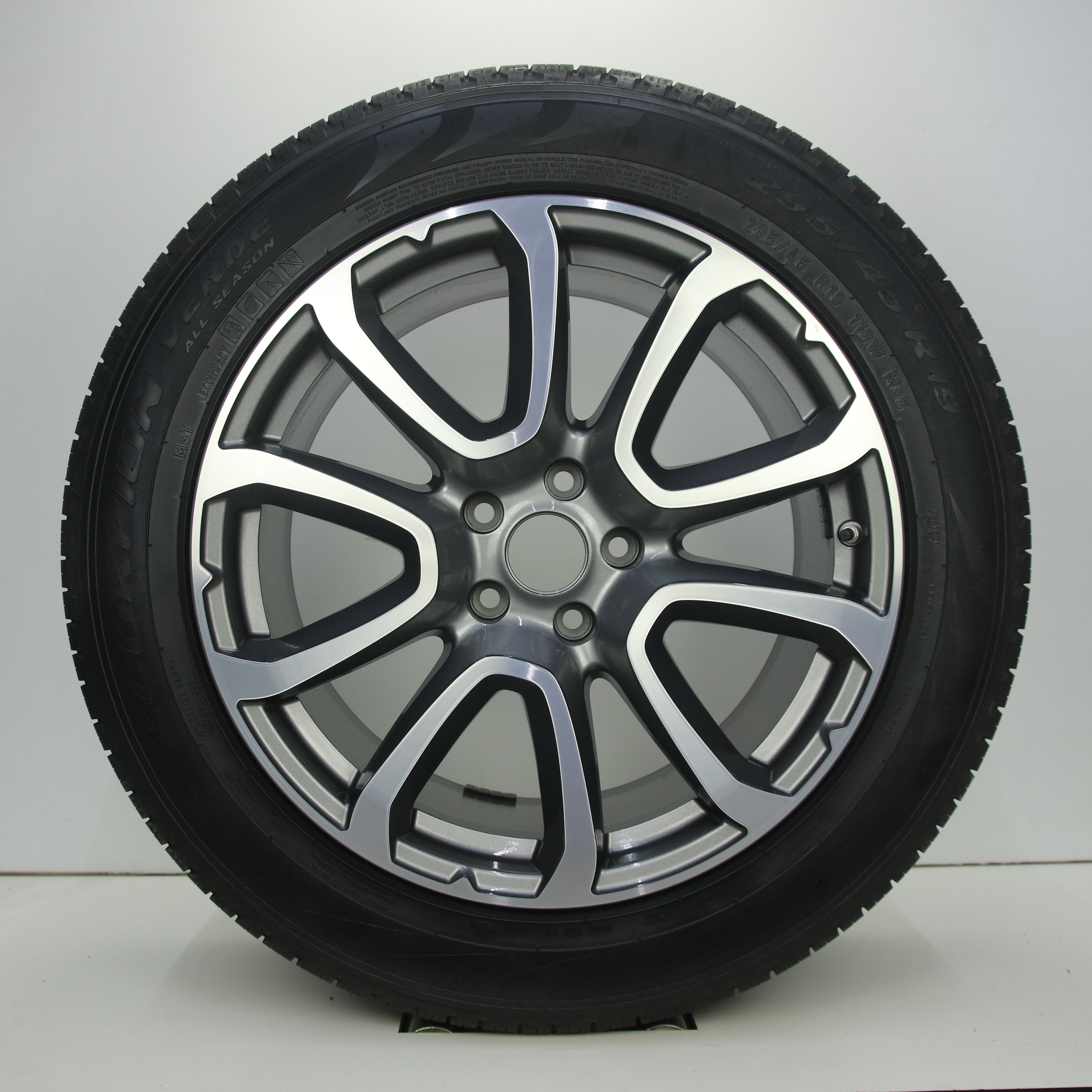 OS1008012 Originele 19 inch lichtmetalen Maserati Levante velgen (breedset) 8.50X19 5X114.3 ET44.0 NB67.10 Antraciet Gepolijst