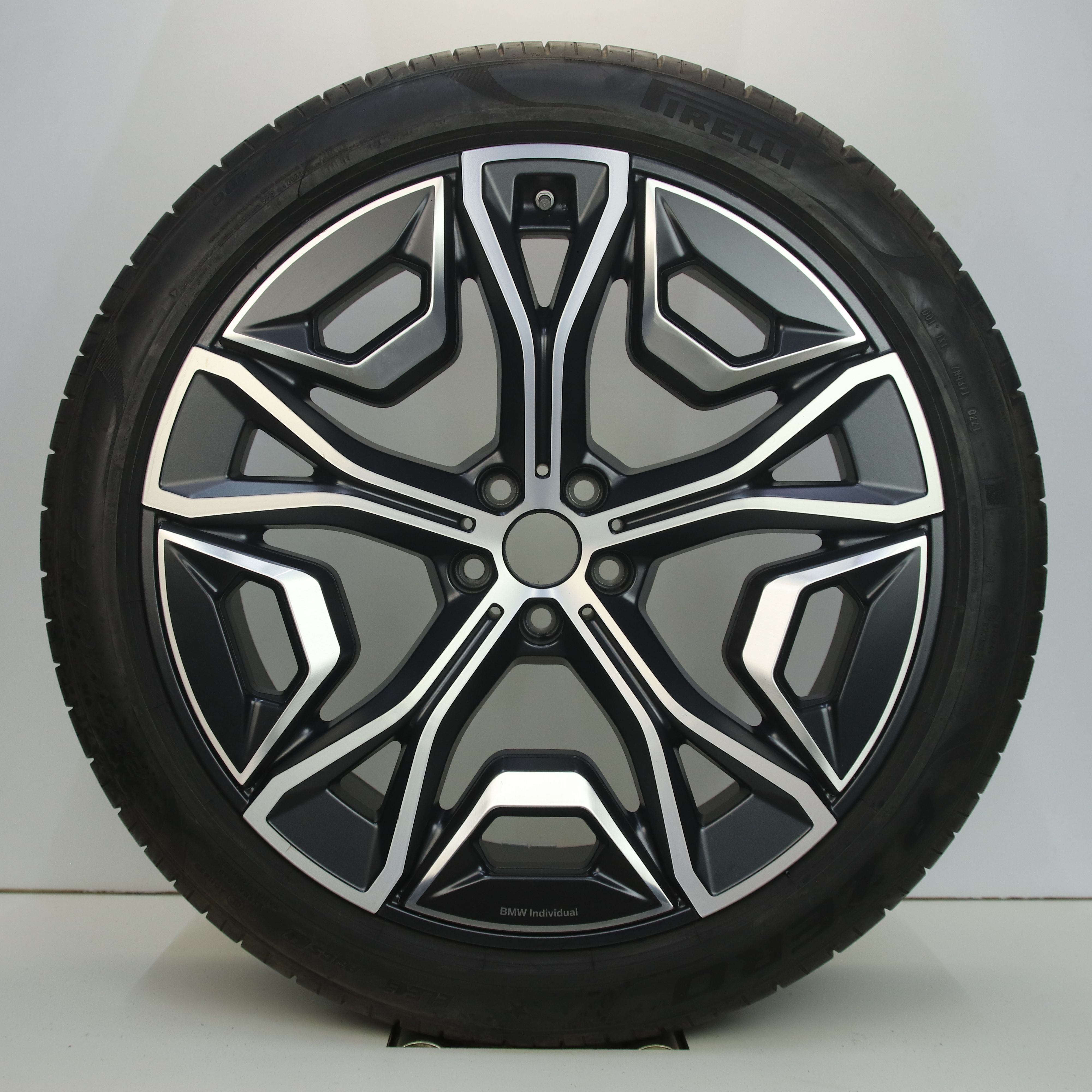 OS1007577 Originele 22 inch lichtmetalen BMW iX i20 styling 1021 velgen 9.50X22 5X112 ET37.0 NB66.60 Mat zwart gepolijst