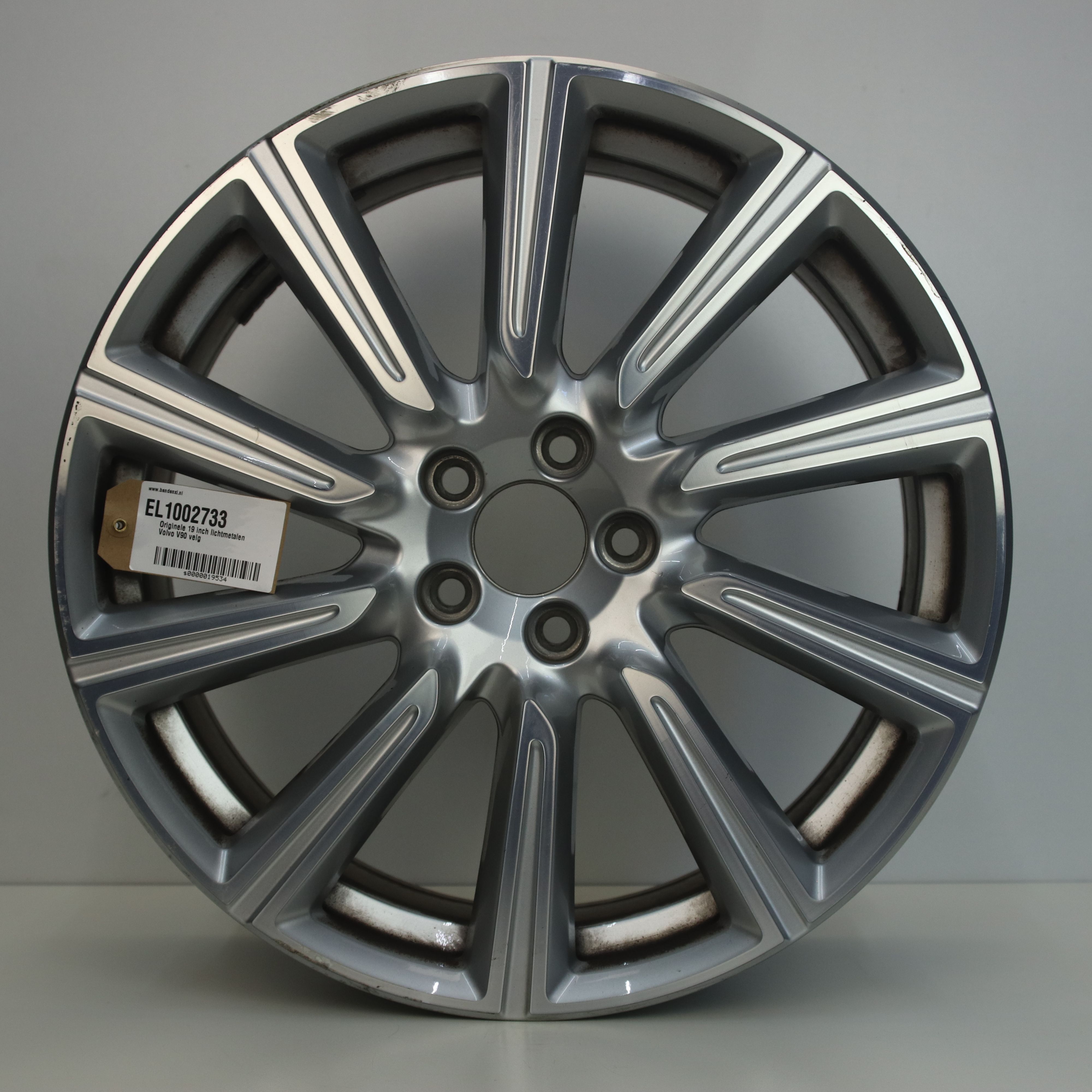 EL1002733 Originele 19 inch lichtmetalen Volvo V90 velg 8.50X19 5X108 ET47.0 NB63.40 Zilver gepolijst