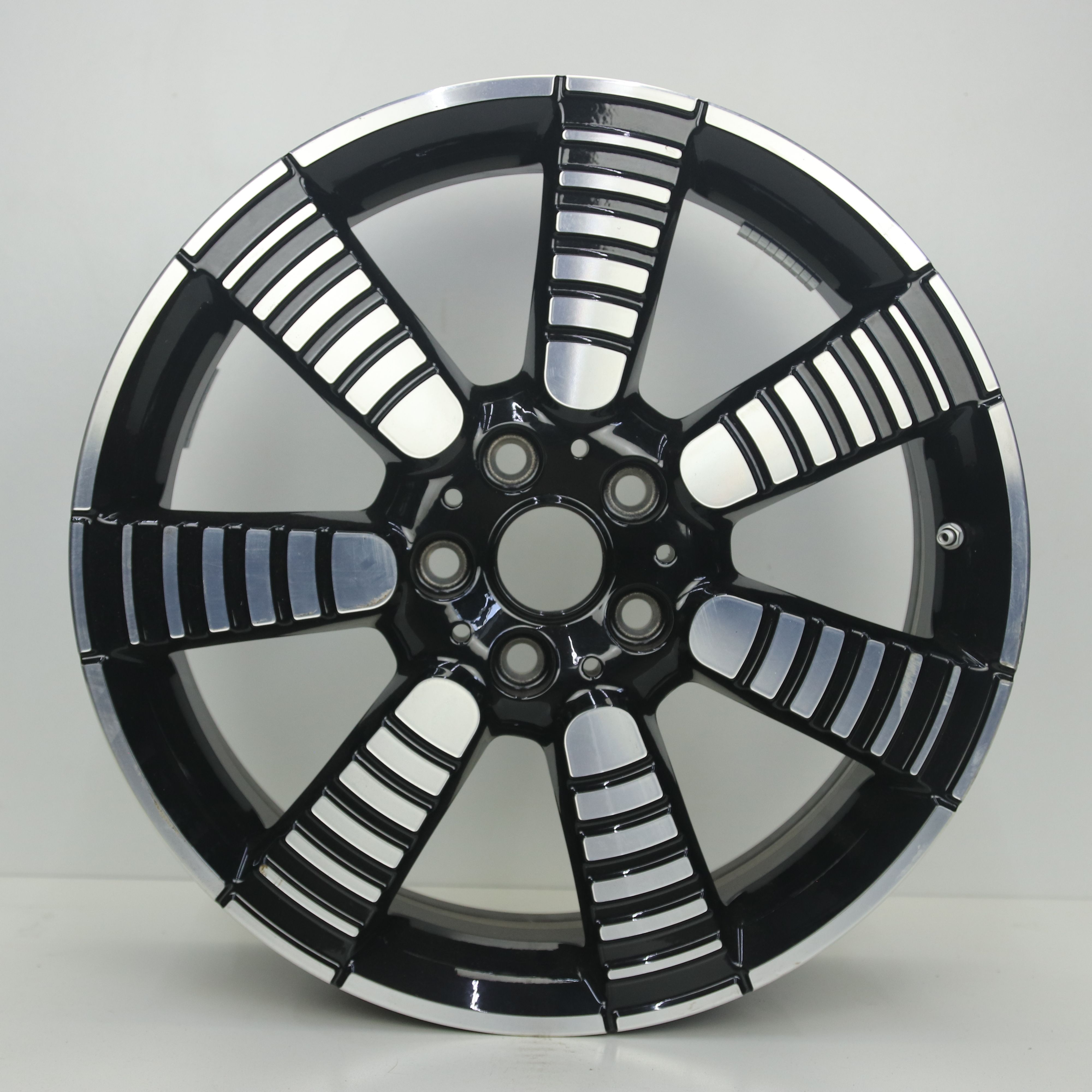 OS1007738 Originele 18 inch lichtmetalen Mini Cooper styling 900 velgen 7.00X18 5X112 ET54.0 NB66.60 Zwart gepolijst