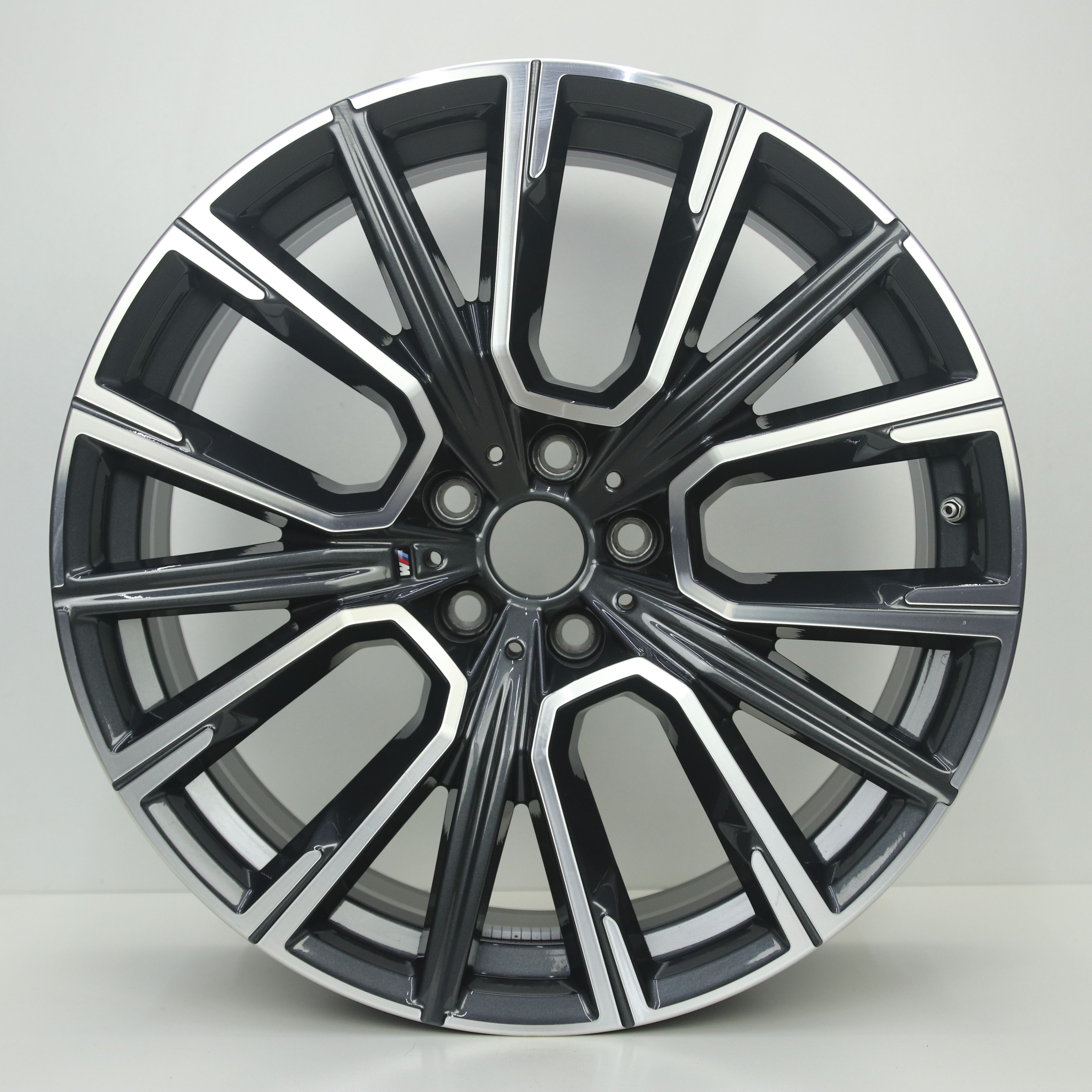 OS1007679 Originele 20 inch lichtmetalen BMW 7-serie styling 817M velgen 8.50X20 5X112 ET25.0 NB66.60 Antraciet gepolijst