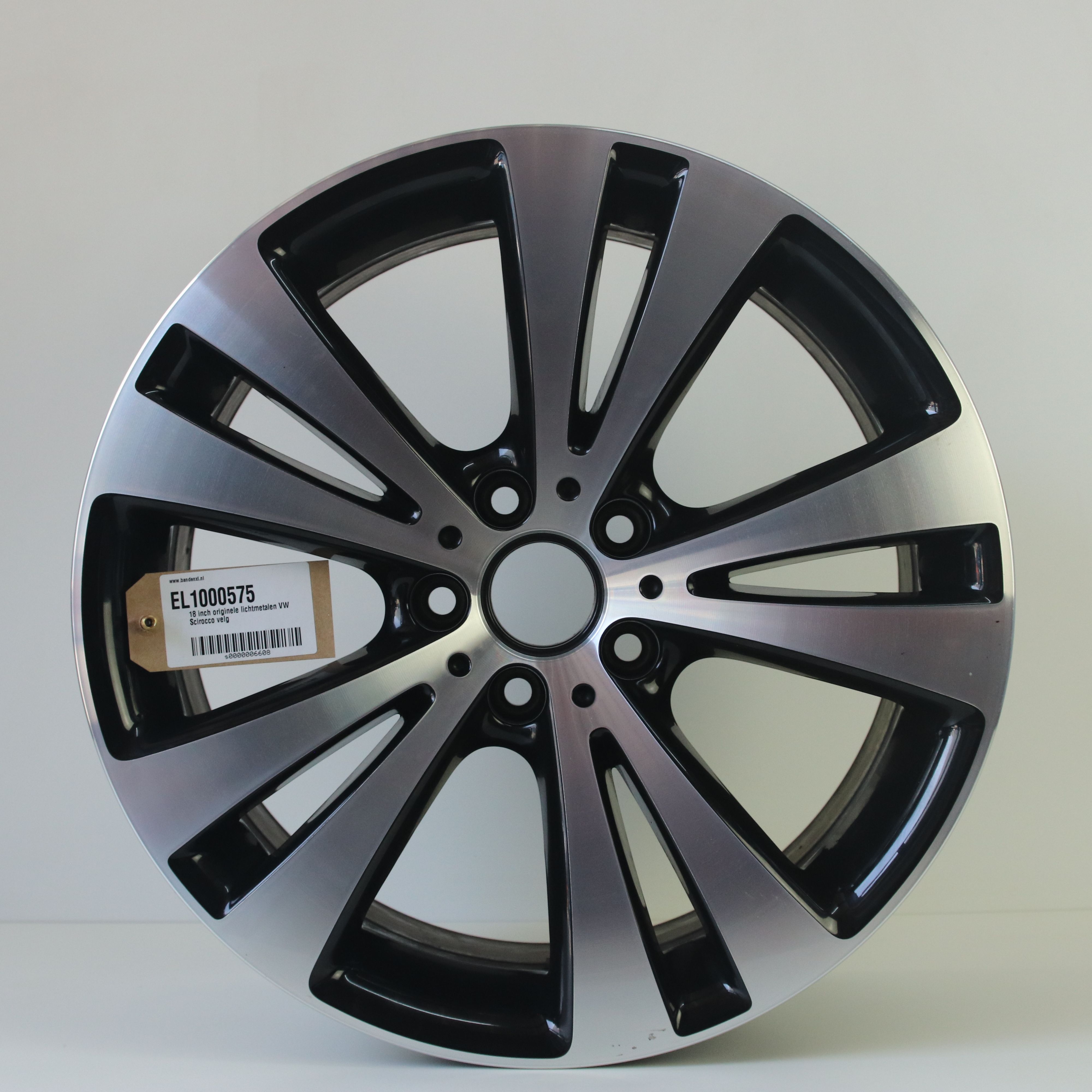 EL1000575 18 inch originele lichtmetalen Volkswagen Scirocco Chicago velg 8.00X18 5X112 ET41.0 NB57.10 Zwart gepolijst