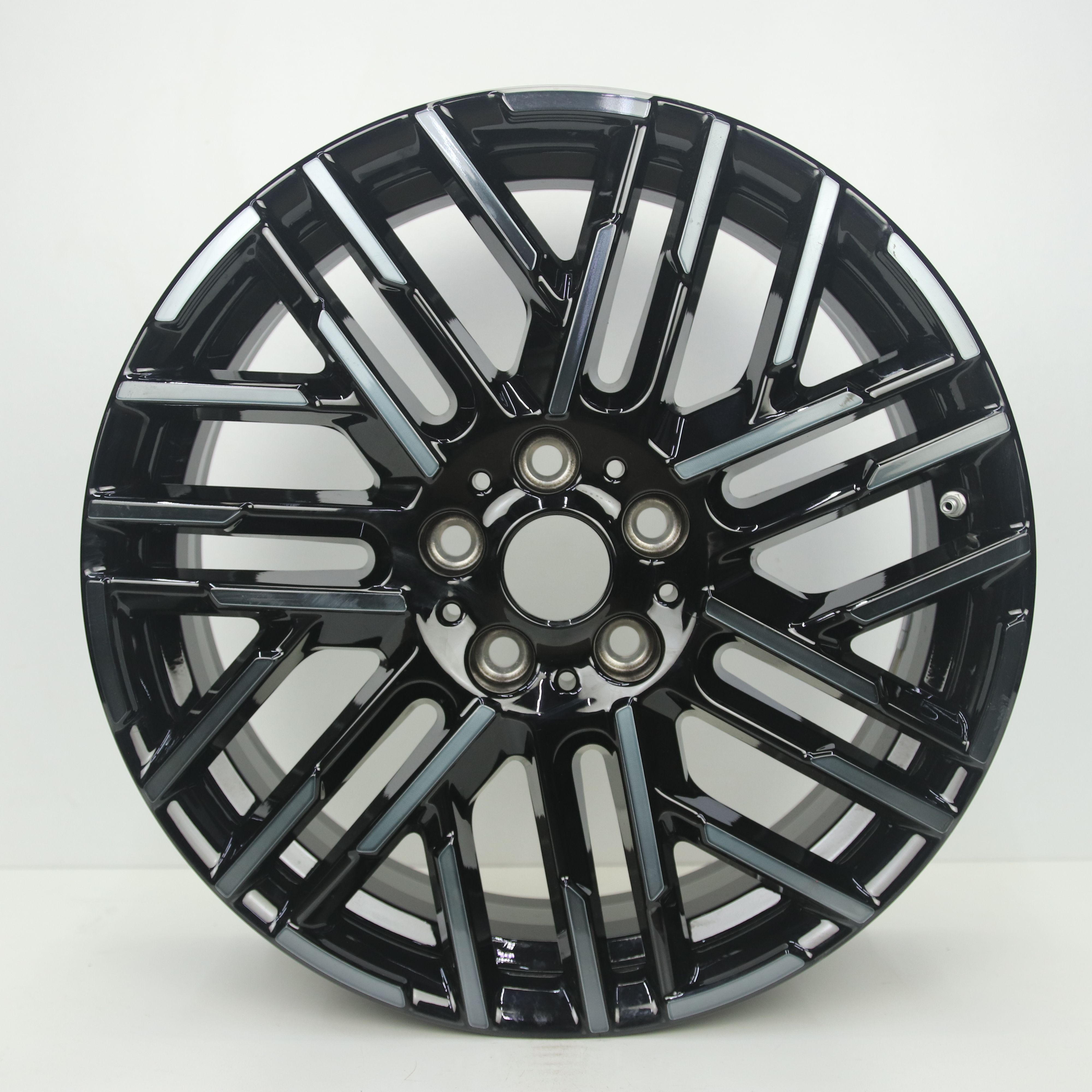 OS1007834 Originele 18 inch lichtmetalen Mini Cooper J01 Electric styling 984 velgen 7.50X18 5X112 ET50.0 NB66.60 Zwart gepolijst