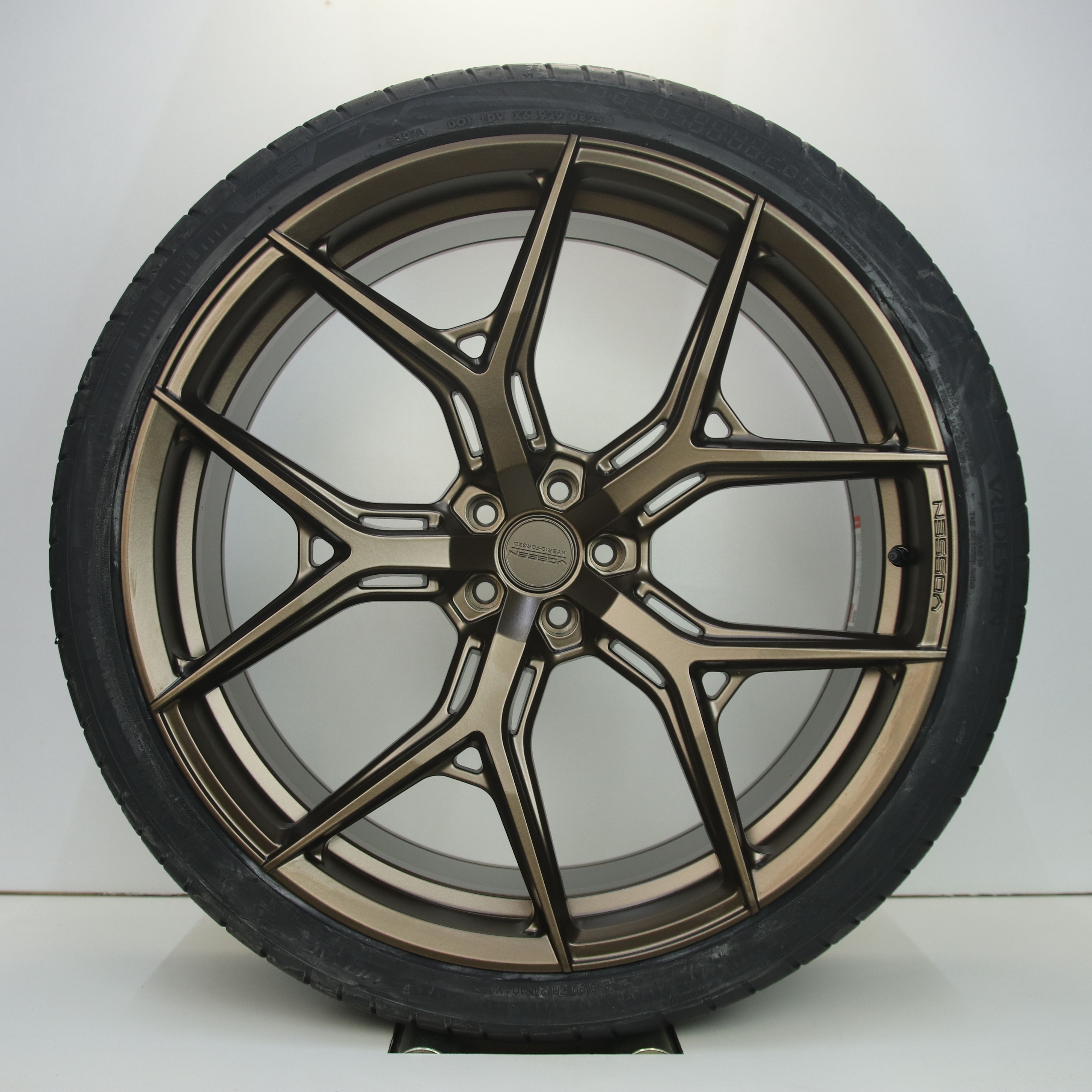 NS1004994 Set 24 inch lichtmetalen Vossen HF-5 velgen 10.00X24 5X112 ET5.0 NB66.50 Mat brons