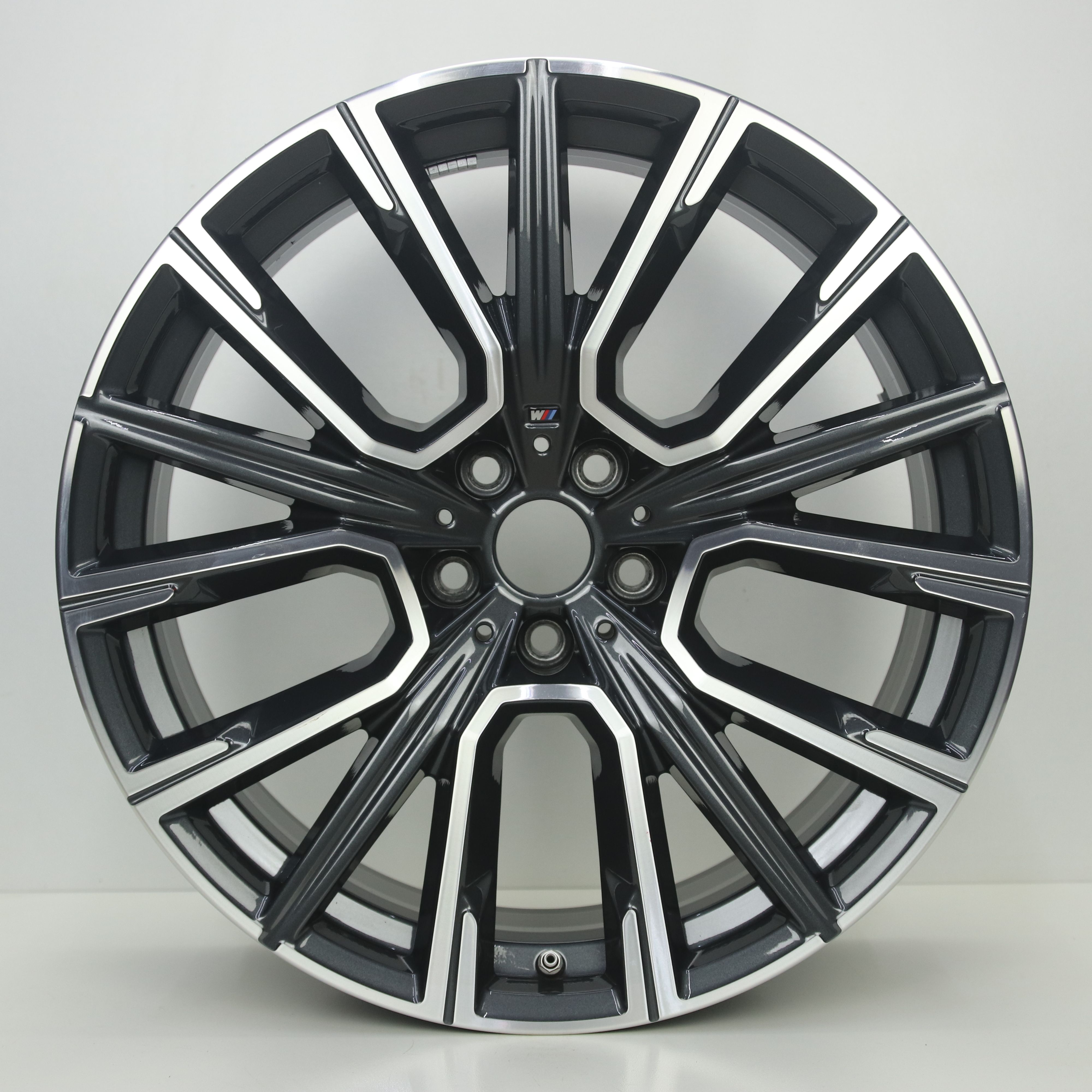 OS1007679 Originele 20 inch lichtmetalen BMW 7-serie styling 817M velgen 8.50X20 5X112 ET25.0 NB66.60 Antraciet gepolijst