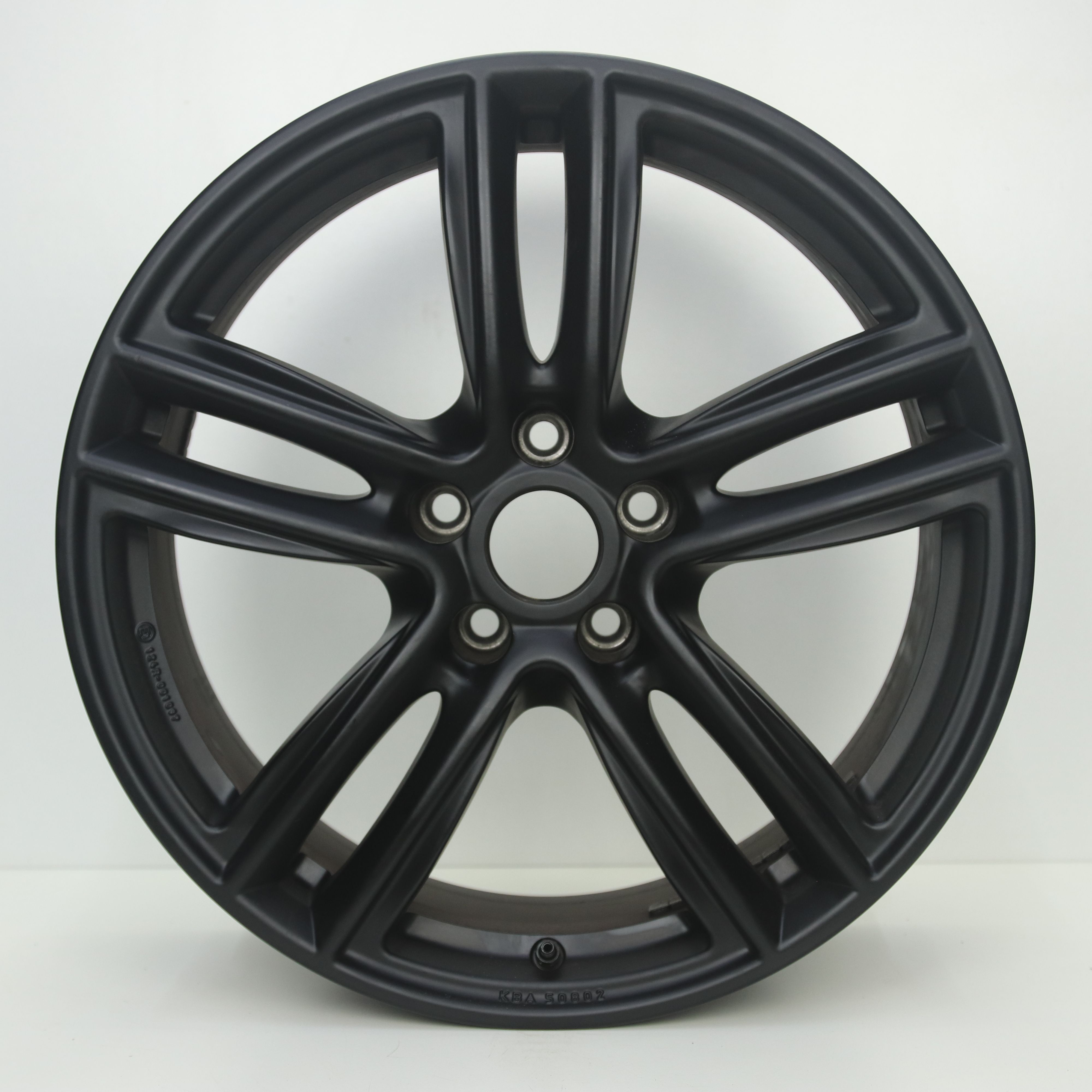 IN1003080 Set 18 inch lichtmetalen Brock velgen 8.00X18 5X112 ET26.0 NB66.60 Mat zwart