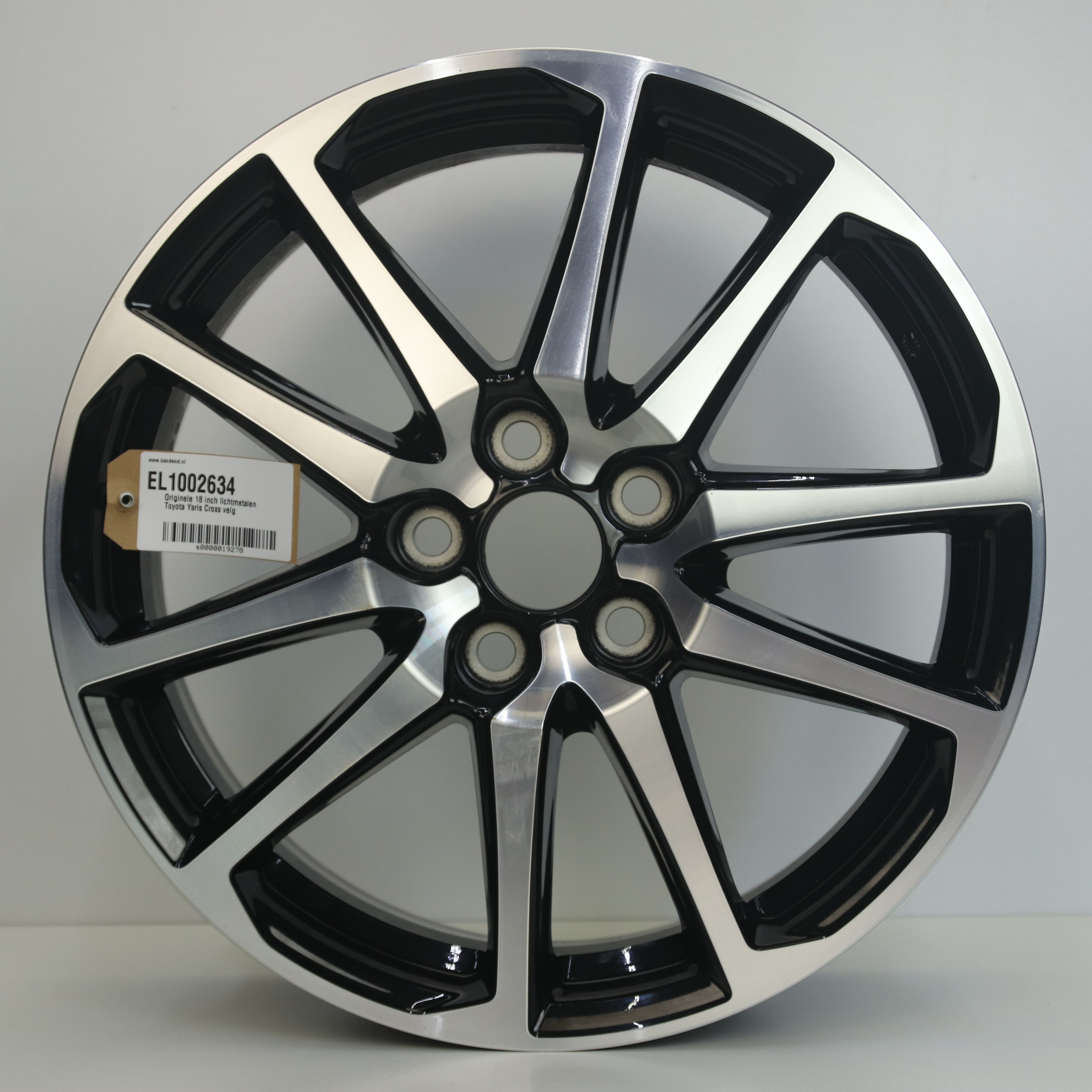 EL1002634 Originele 18 inch lichtmetalen Toyota Yaris Cross velg 7.50X18 5X114.3 ET50.0 NB60.10 Zwart gepolijst