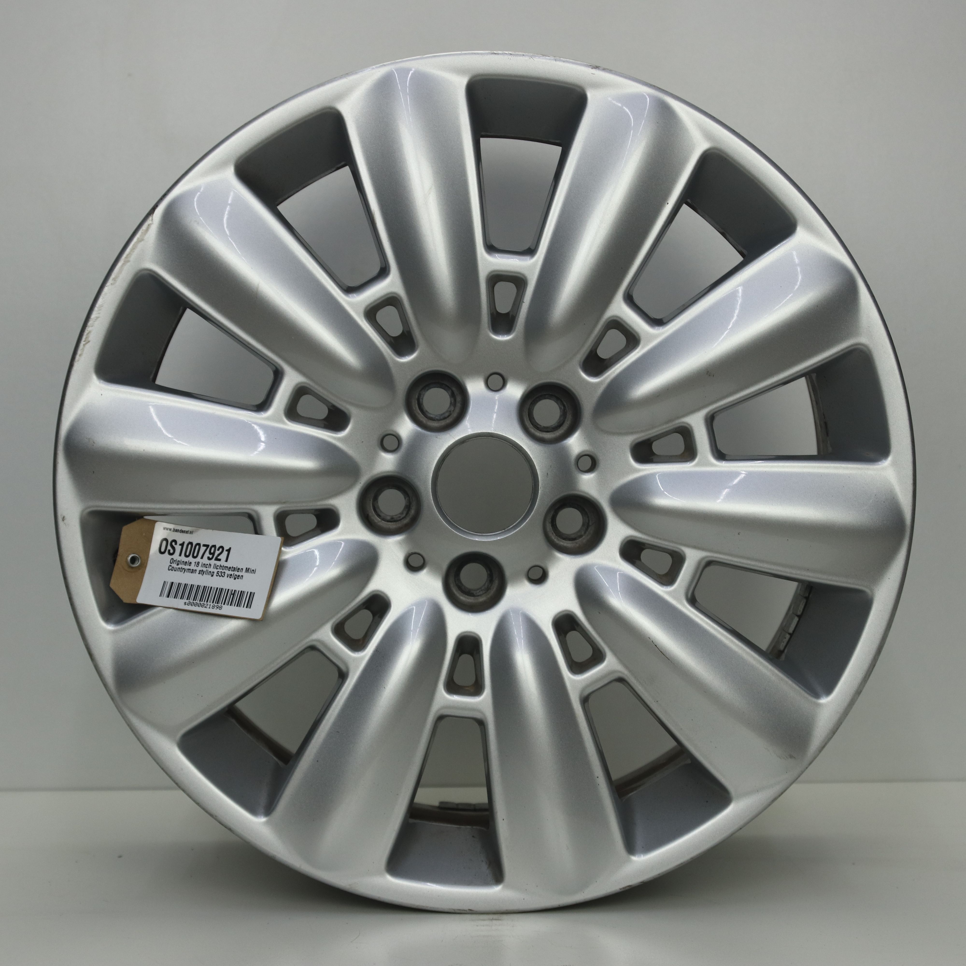 OS1007921 Originele 18 inch lichtmetalen Mini Countryman styling 533 velgen 7.50X18 5X112 ET51.0 NB66.60 Zilver