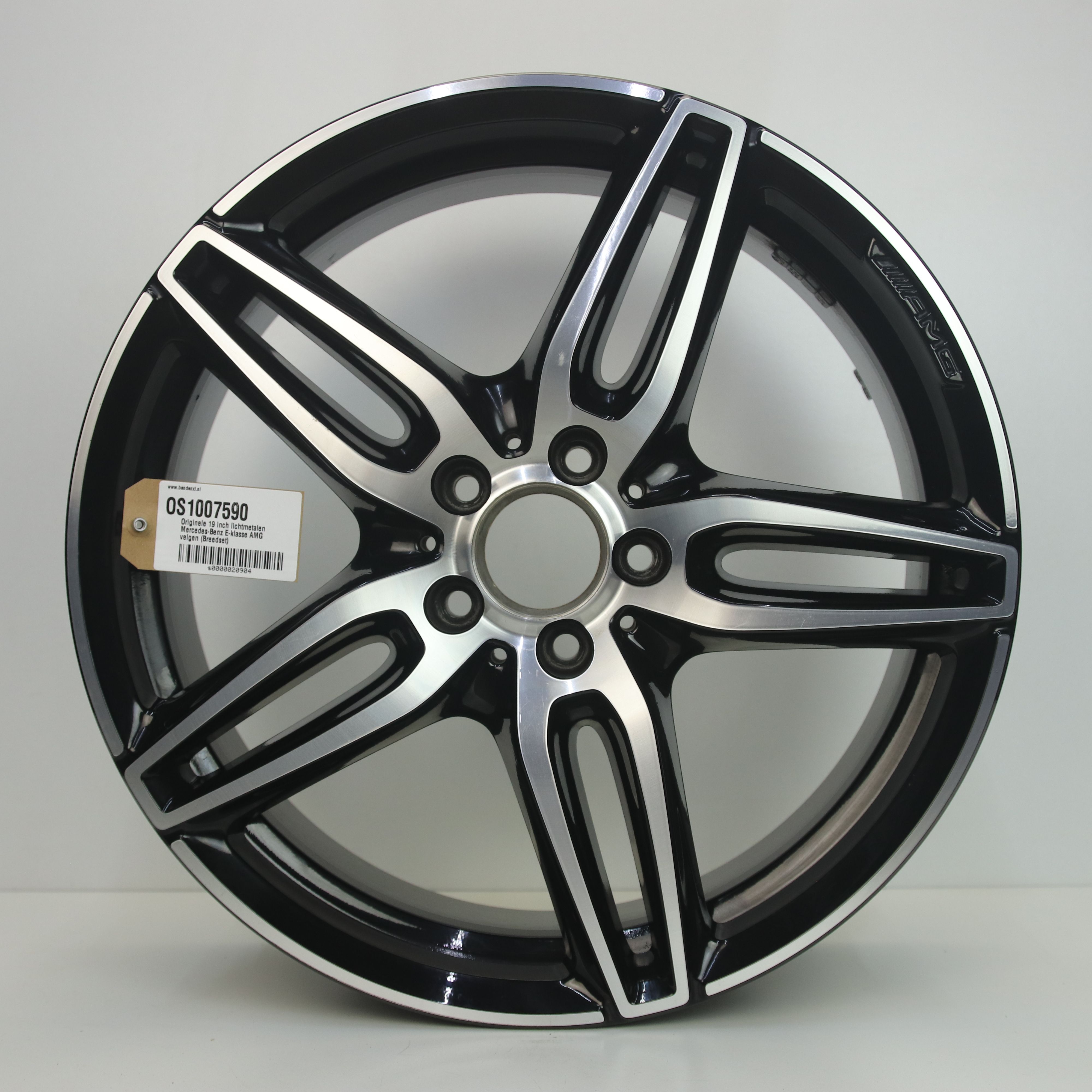 OS1007590 Originele 19 inch lichtmetalen Mercedes-Benz E-klasse AMG velgen (Breedset) 8.00X19 5X112 ET43.0 NB66.60 Zwart gepolijst