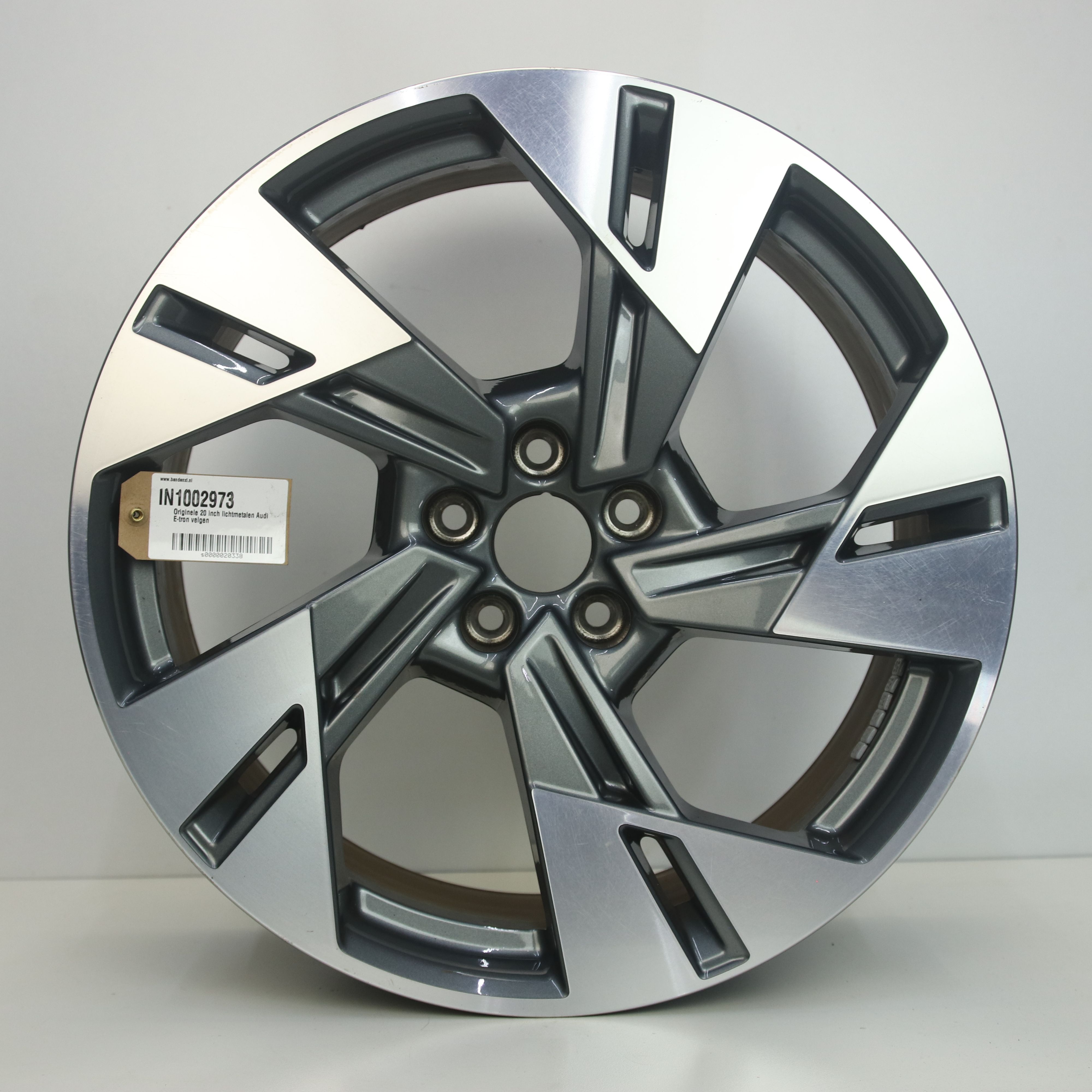 IN1002973 Originele 20 inch lichtmetalen Audi E-tron velgen 9.00X20 5X112 ET38.0 NB66.60 Antraciet gepolijst