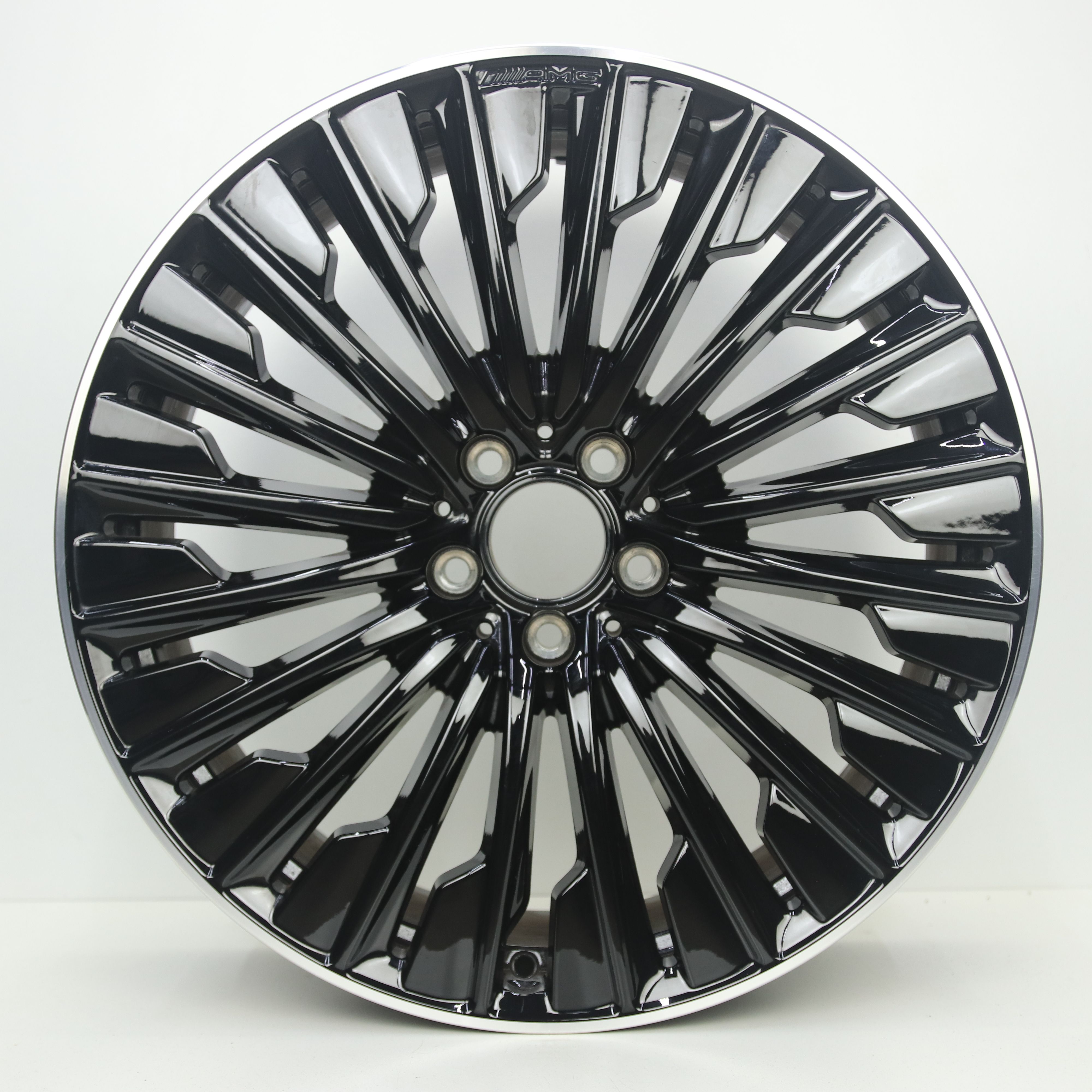 IN1003156 Originele 20 inch lichtmetalen Mercedes-Benz E-klasse AMG velgen (Breedset) 8.50X20 5X112 ET35.5 NB66.60 Zwart gepolijst