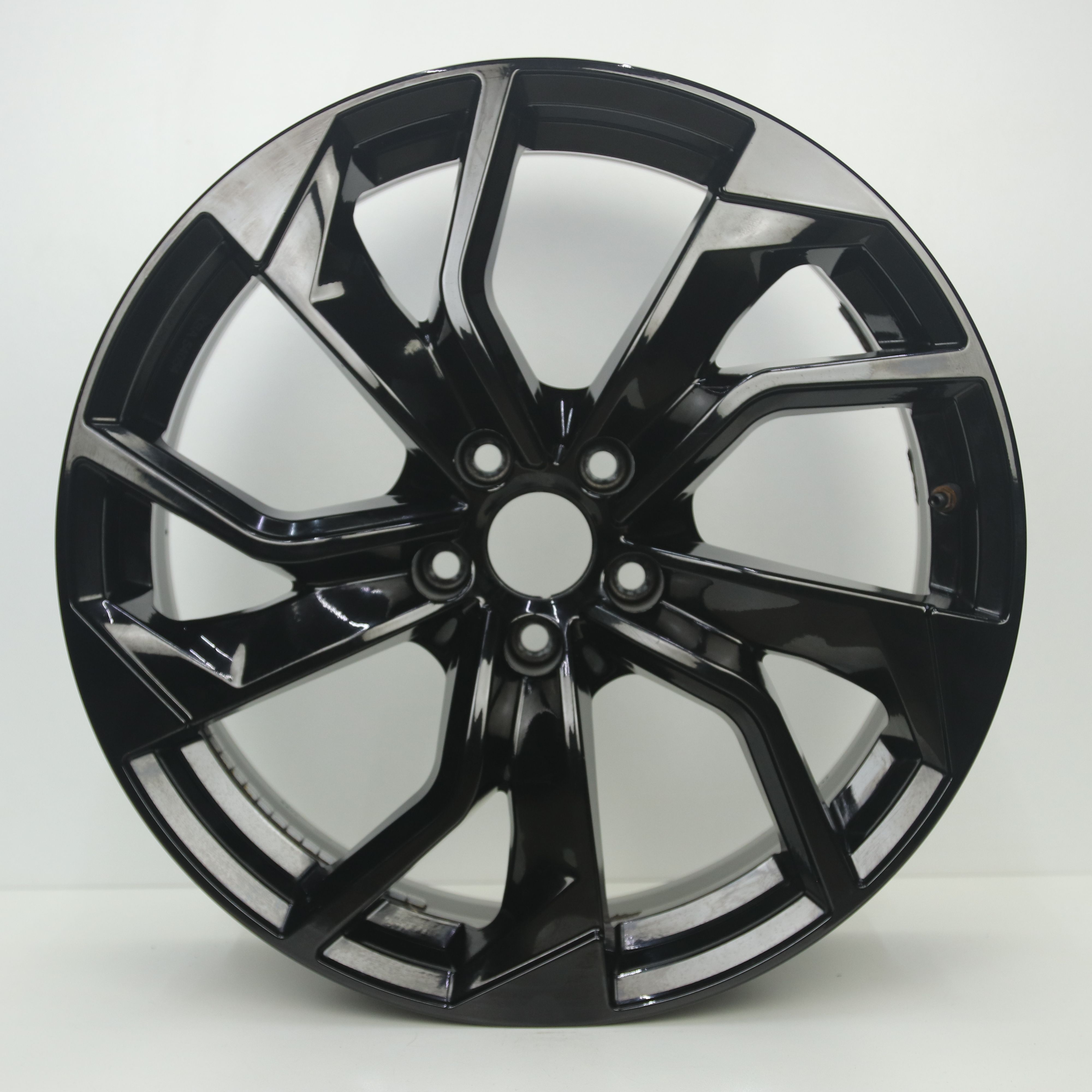 OS1007651 Set 19 inch lichtmetalen GMP Rebel velgen 8.50X19 5X112 ET25.0 NB66.50 Zwart