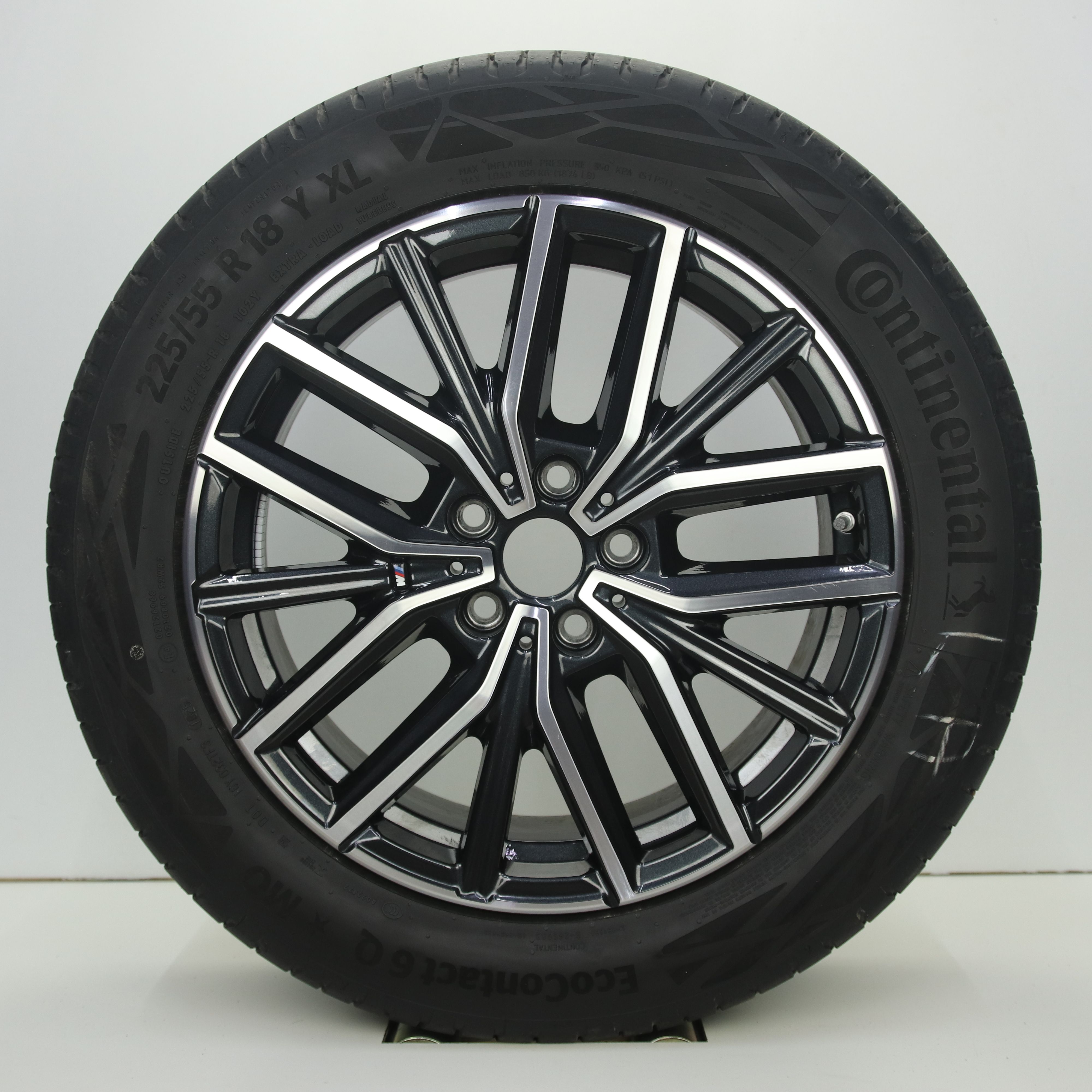 OS1007895 Originele 18 inch lichtmetalen BMW X1 styling 838M velgen 7.50X18 5X112 ET50.0 NB66.60 Antraciet gepolijst