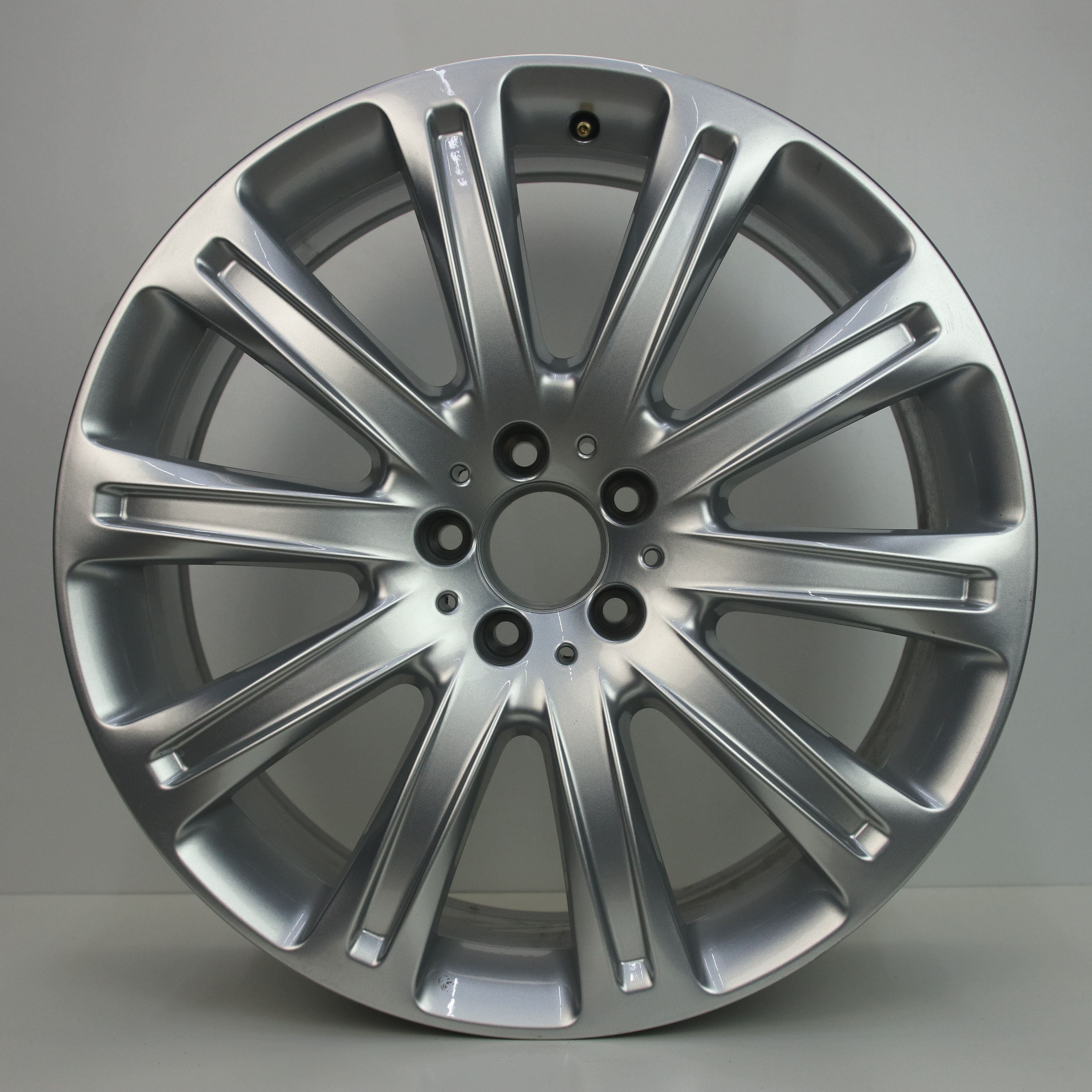 OS1007785 Originele 20 inch lichtmetalen Mercedes-Benz GLE-klasse velgen 8.50X20 5X112 ET53.0 NB66.60 Zilver