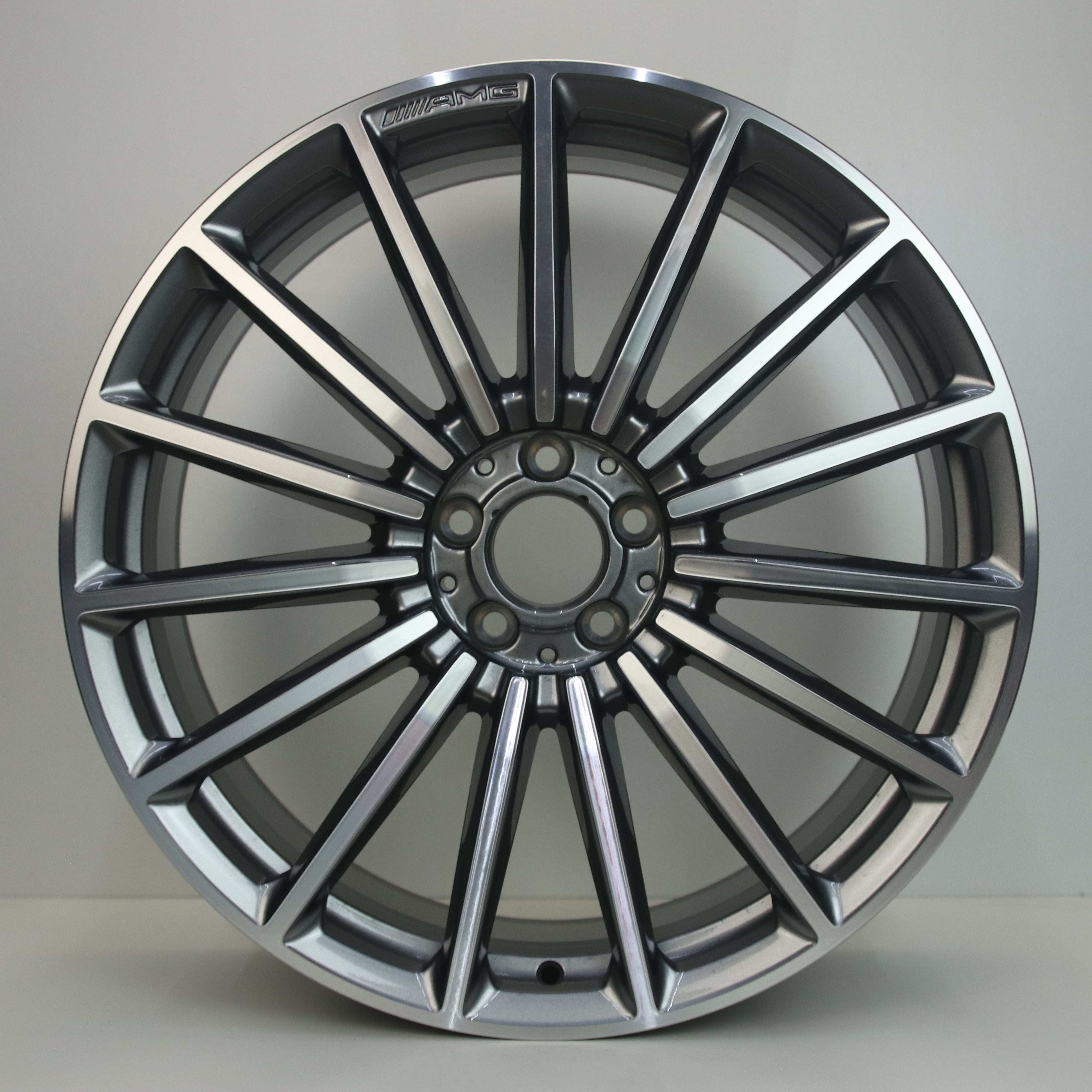 OS1005573 Originele 21 inch lichtmetalen Mercedes-Benz GLA-klasse AMG velgen 8.50X21 5X112 ET51.0 NB66.60 Antraciet gepolijst
