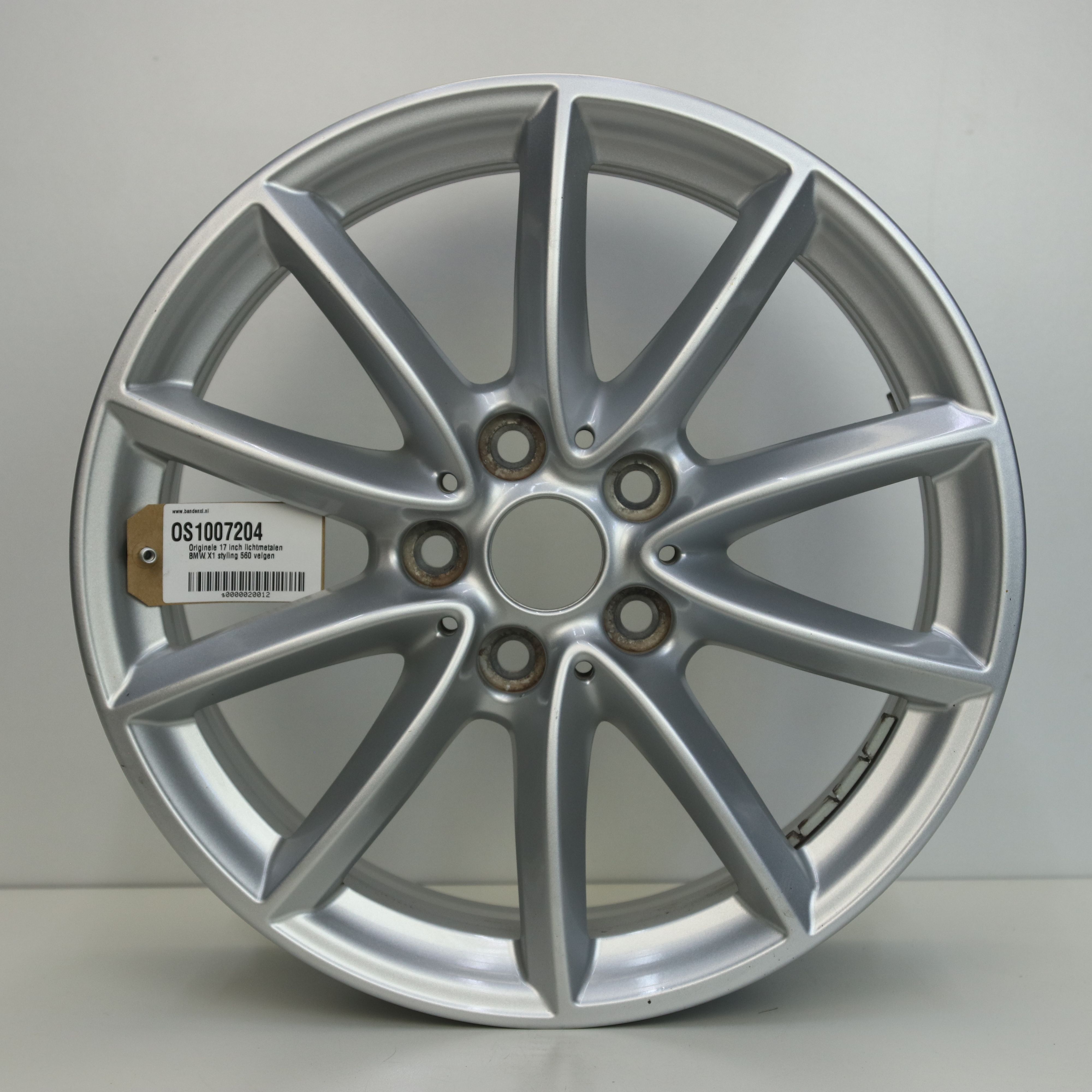 OS1007204 Originele 17 inch lichtmetalen BMW X1 styling 560 velgen 7.50X17 5X112 ET52.0 NB66.60 Zilver