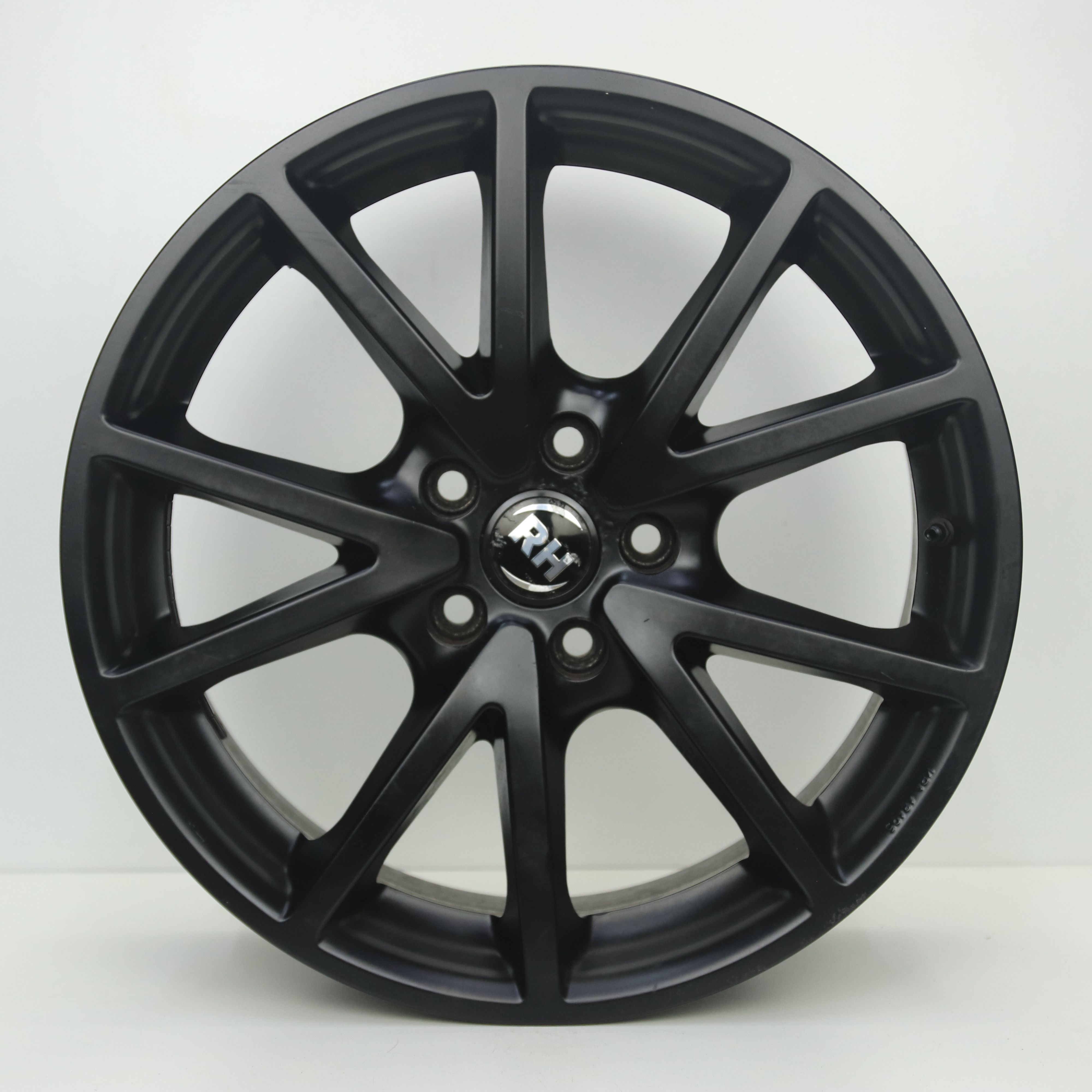 OS1007860 Set 17 inch lichtmetalen RH Alurad velgen 8.00X17 5X108 ET45.0 NB72.50 Mat zwart