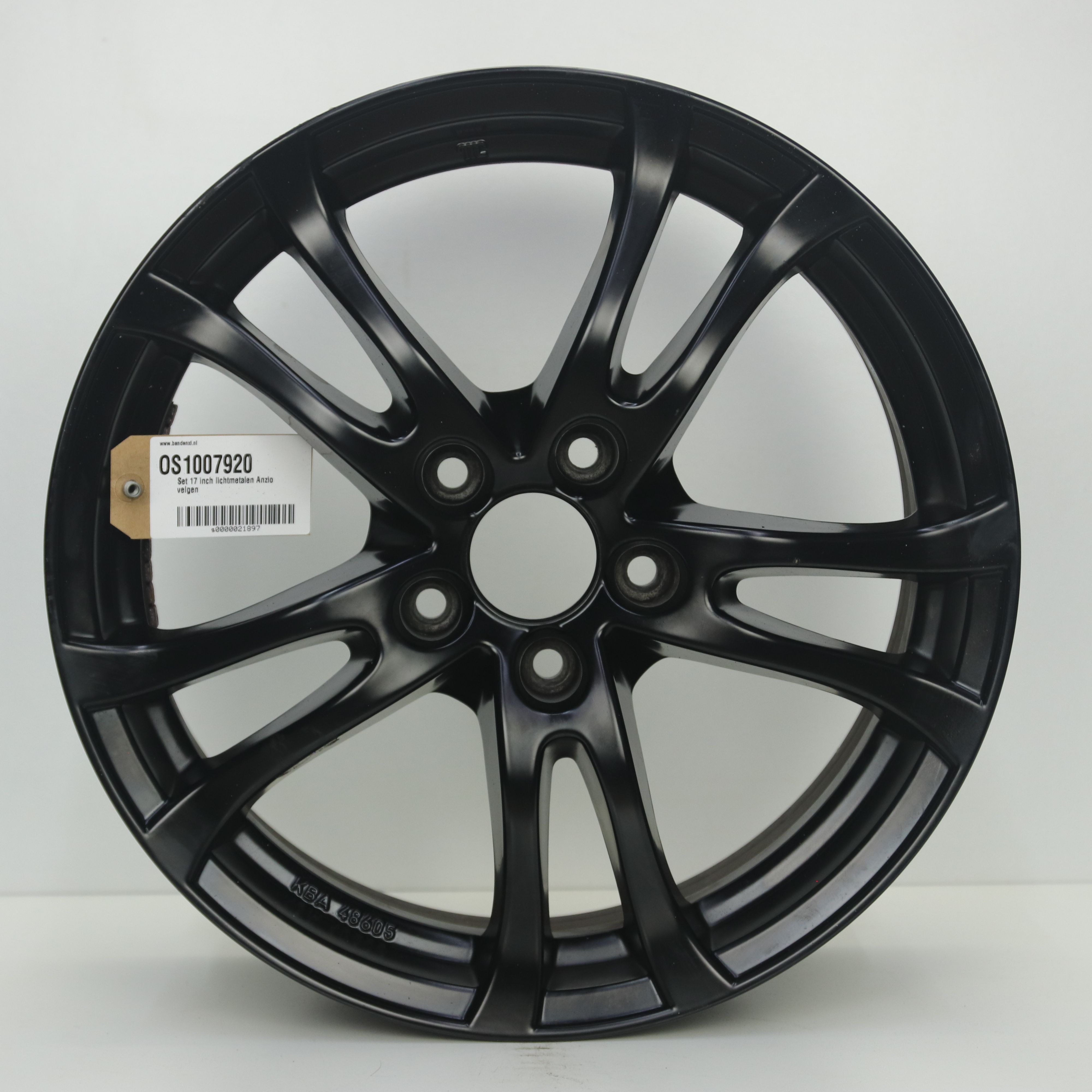 OS1007920 Set 17 inch lichtmetalen Anzio velgen 7.50X17 5X112 ET50.0 NB70.00 Mat zwart