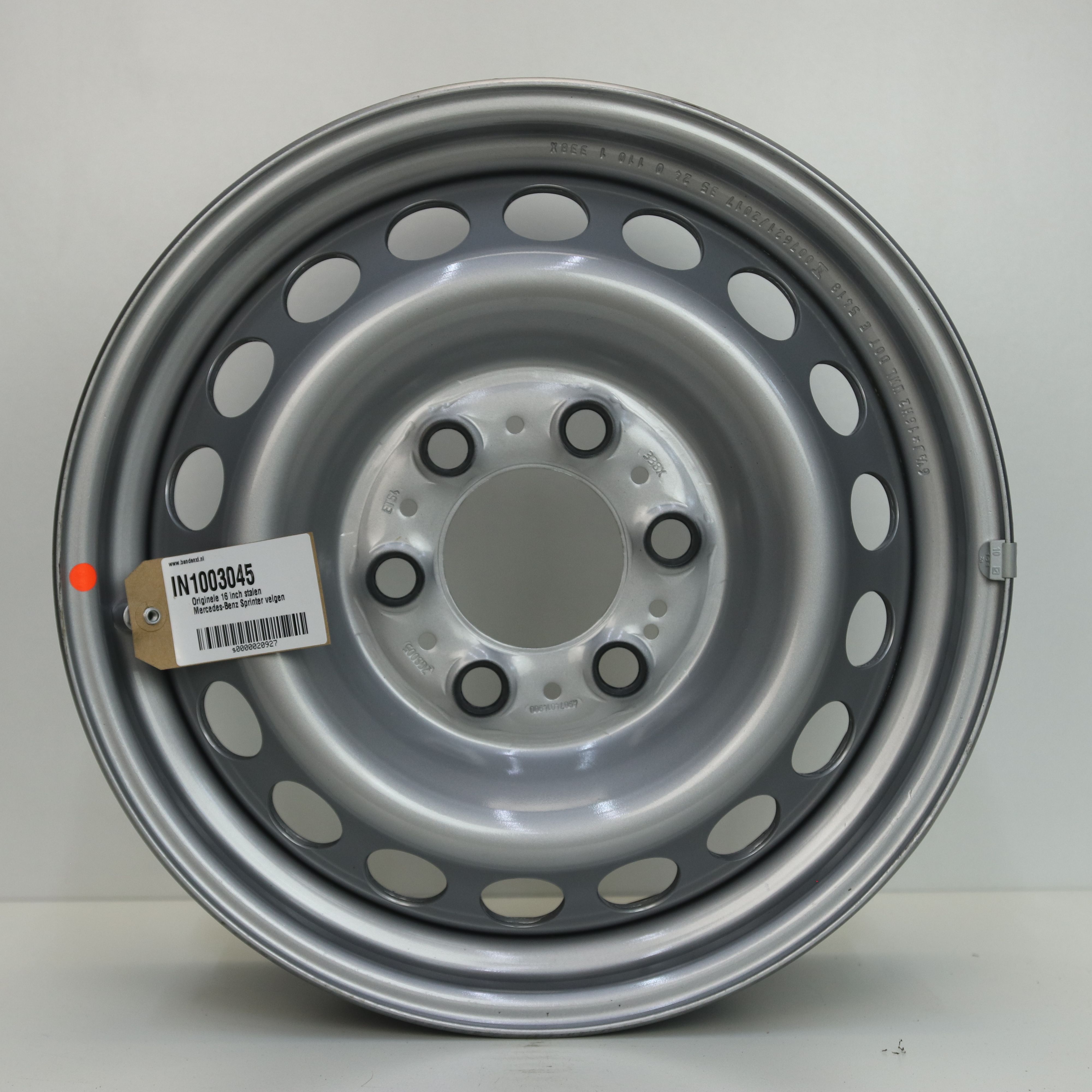 IN1003045 Originele 16 inch stalen Mercedes-Benz Sprinter velgen 6.50X16 6X130 ET54.0 NB84.10 Zilver