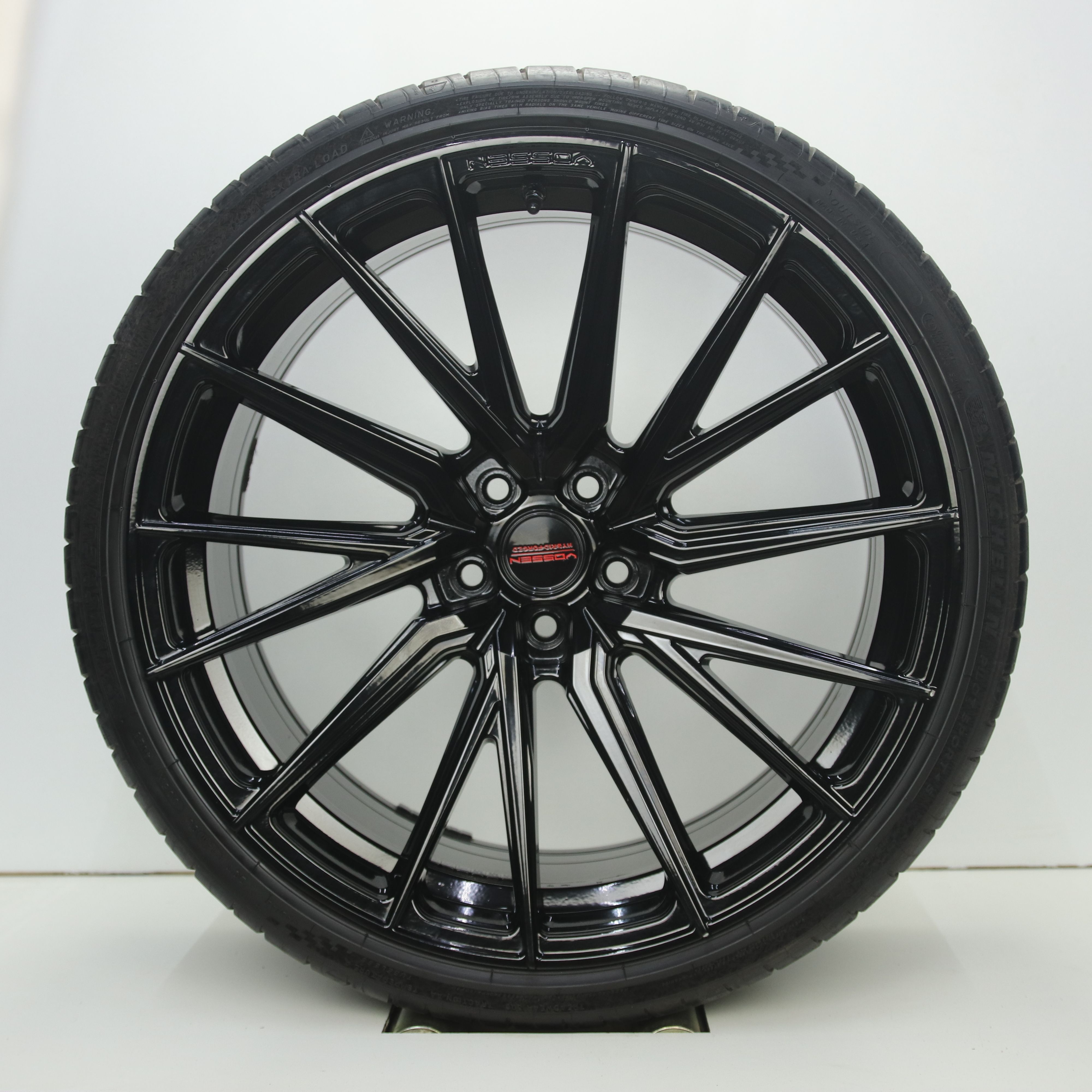OS1007660 Set 21 inch lichtmetalen Vossen HF-4T velgen (Breedset) 9.50X21 5X112 ET12.0 NB66.60 Zwart