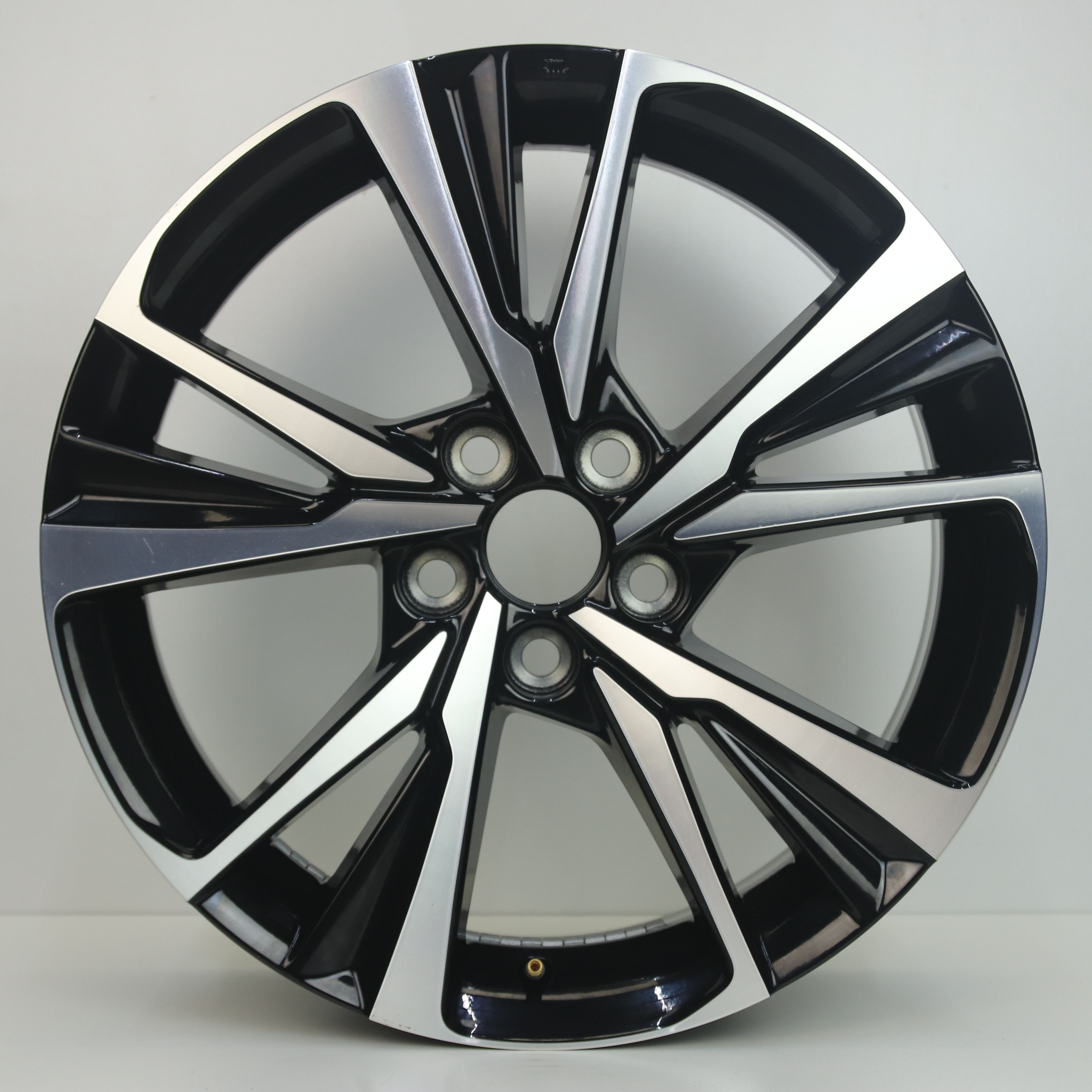 OS1006441 Originele 18 inch lichtmetalen Toyota velgen 7.00X18 5X114.3 ET35.0 NB60.10 Zwart gepolijst