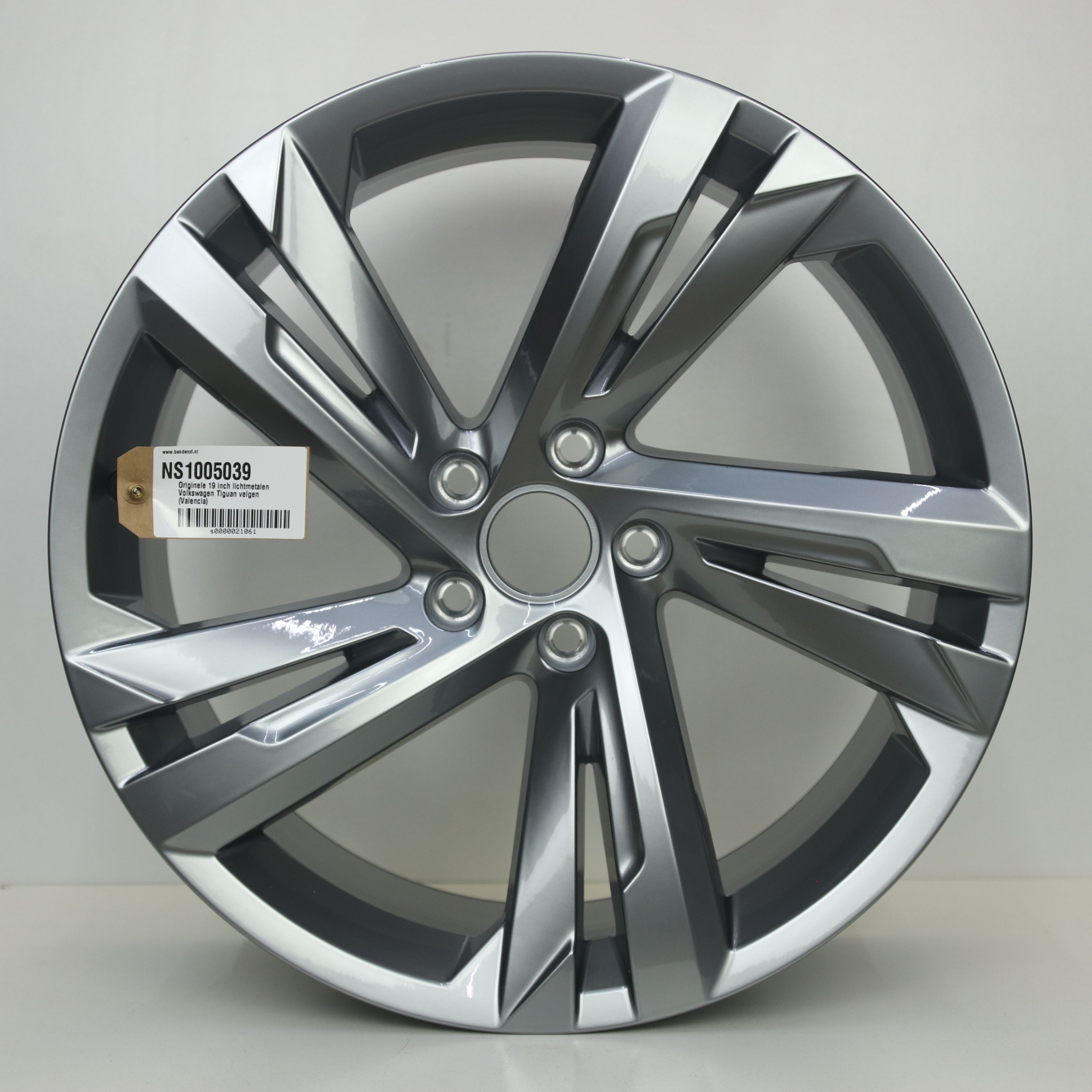 NS1005039 Originele 19 inch lichtmetalen Volkswagen Tiguan velgen (Valencia) 8.50X19 5X112 ET38.0 NB57.10 Antraciet