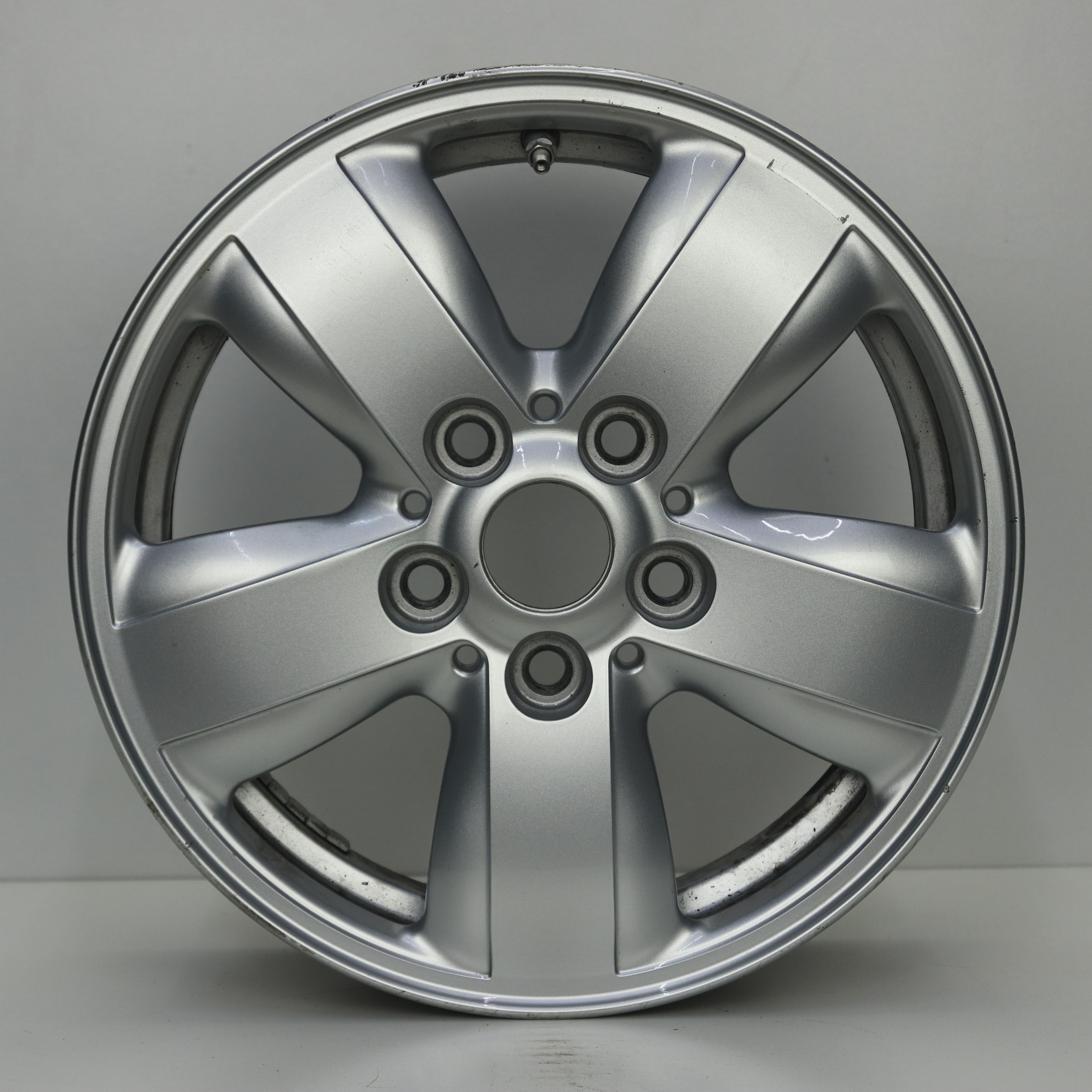 OS1007924 Originele 15 inch lichtmetalen Mini Cooper styling 492 velgen 5.50X15 5X112 ET46.0 NB66.60 Zilver