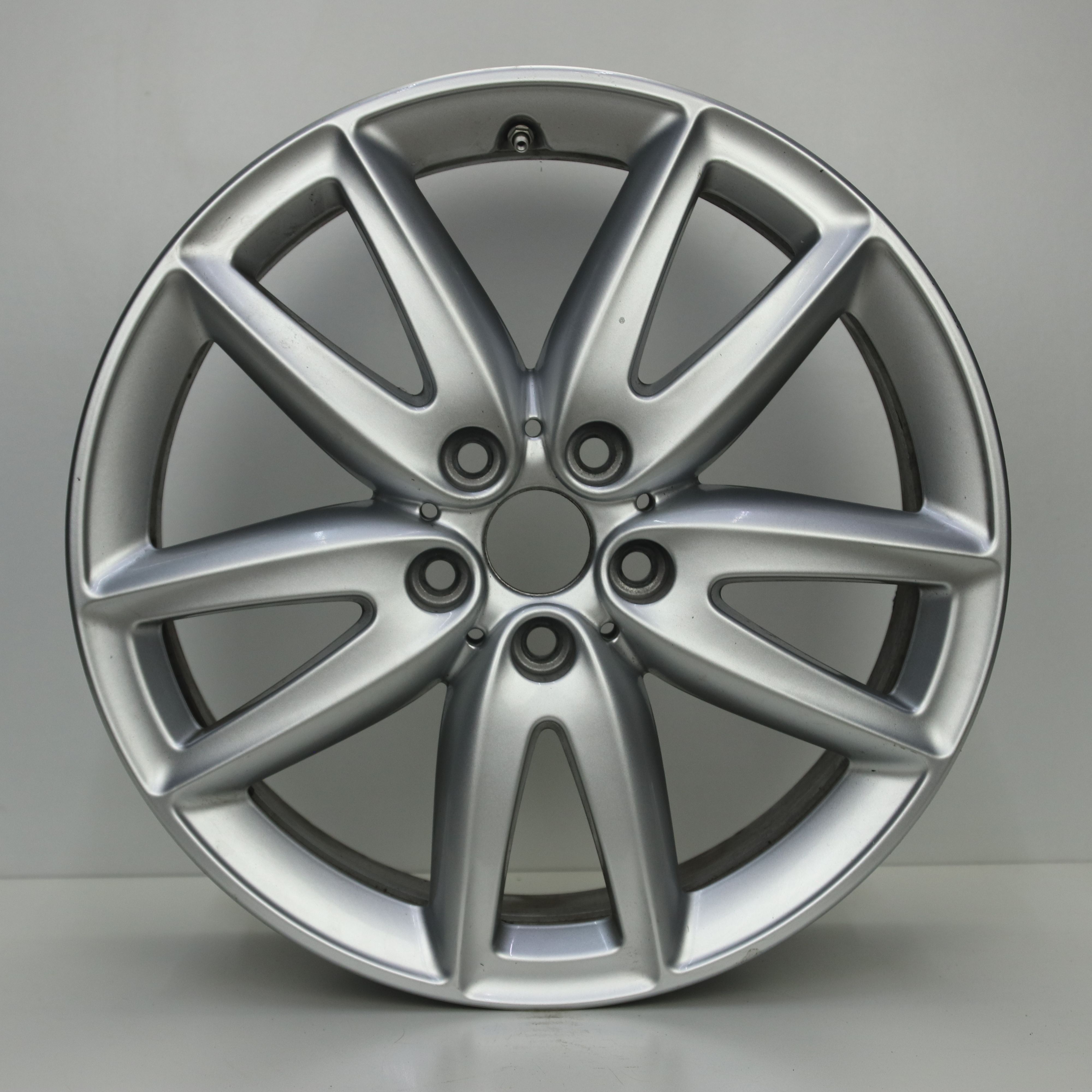 OS1007918 Originele 18 inch lichtmetalen Mini Countryman styling 815 velgen 7.50X18 5X112 ET51.0 NB66.60 Zilver