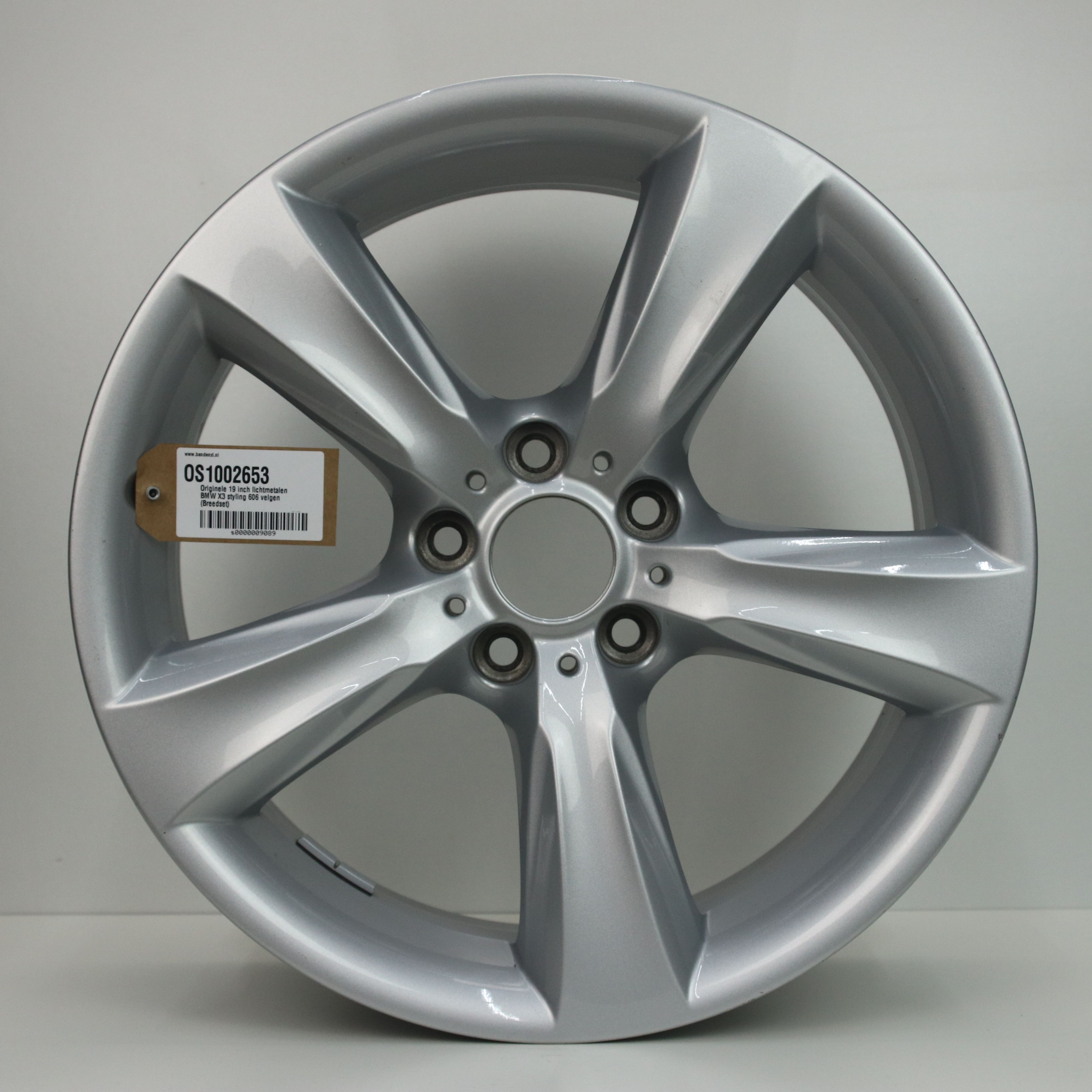 OS1002653 Originele 19 inch lichtmetalen BMW X3 styling 606 velgen (Breedset) 8.50X19 5X120 ET38.0 NB72.60 Zilver