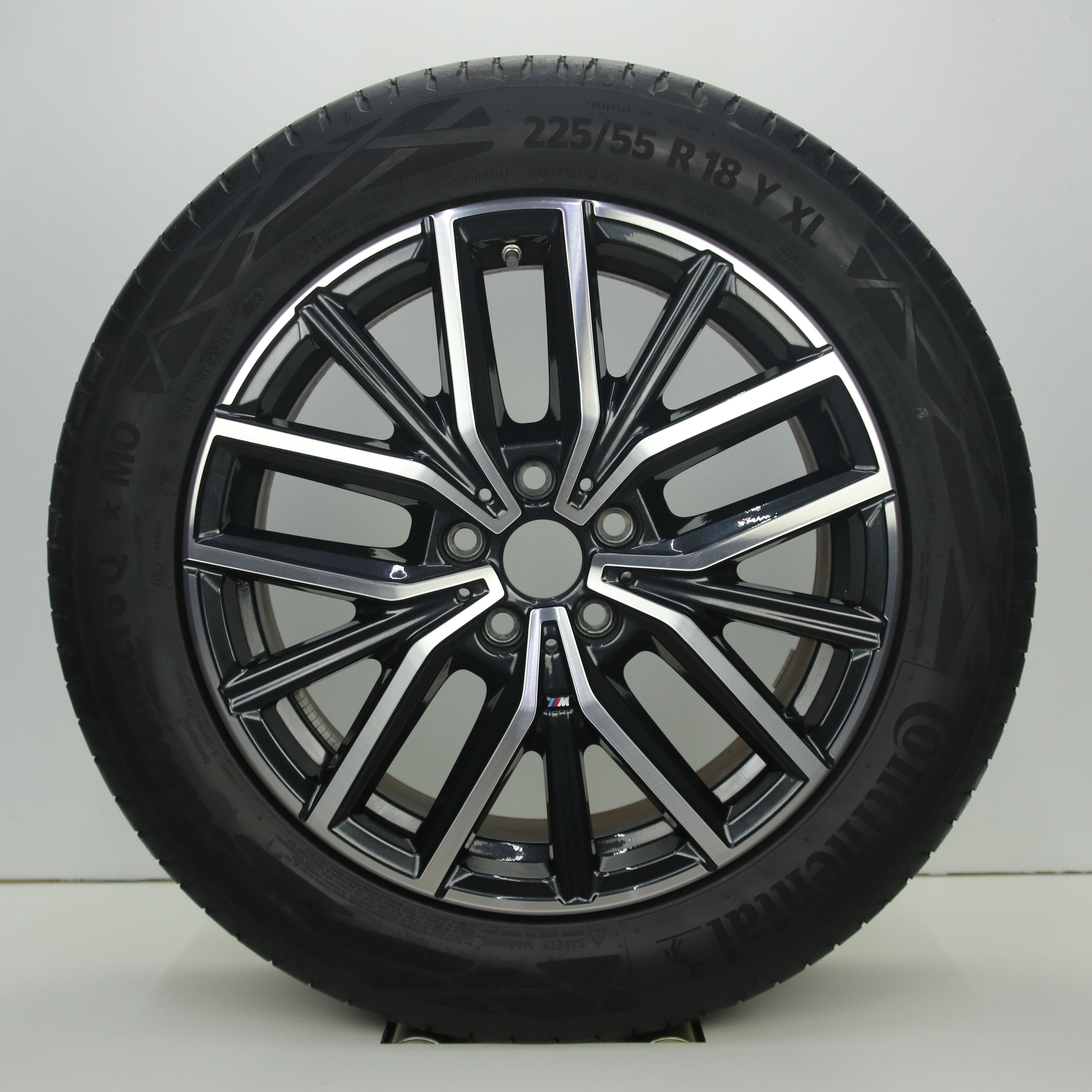 OS1007893 Originele 18 inch lichtmetalen BMW X1 styling 838M velgen 7.50X18 5X112 ET50.0 NB66.60 Antraciet gepolijst