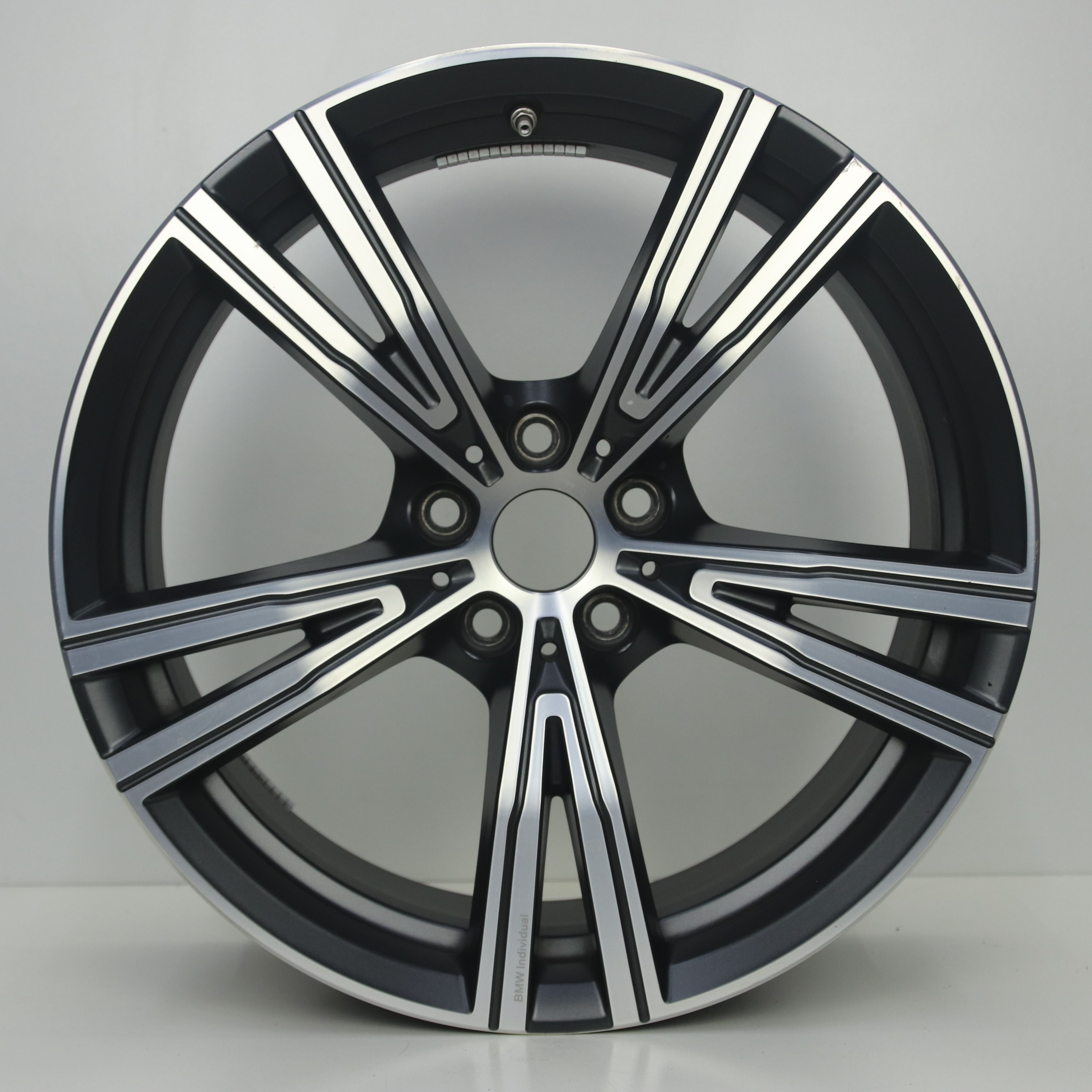 OS1007840 Originele 19 inch lichtmetalen BMW 3-serie styling 793i velgen (Breedset) 8.00X19 5X112 ET27.0 NB66.60 Mat antraciet gepolijst