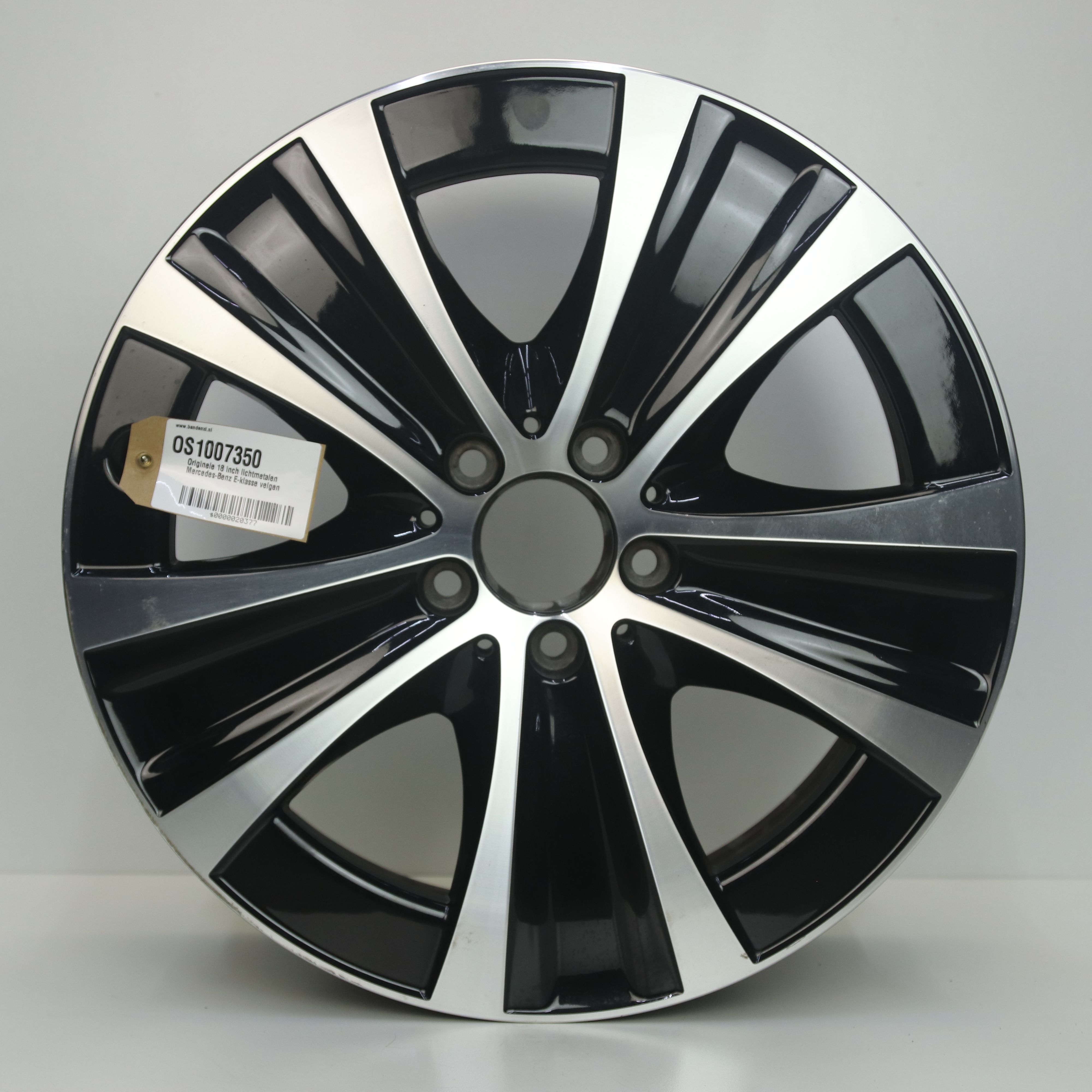 OS1007350 Originele 18 inch lichtmetalen Mercedes-Benz E-klasse velgen 8.00X18 5X112 ET43.0 NB66.60 Zwart gepolijst